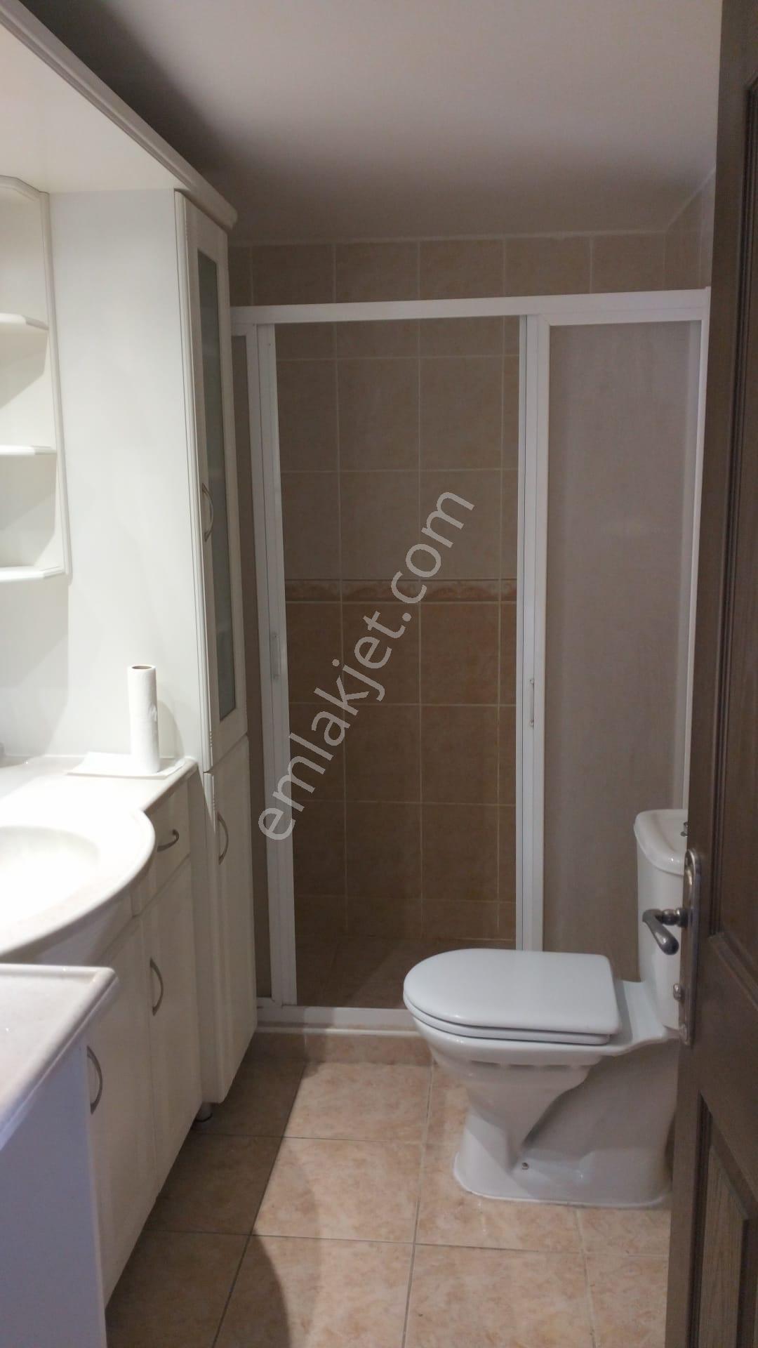 Bornova Atatürk Mah. 2+1 Kiralık İçi Yapılı Daire - Görsel 9
