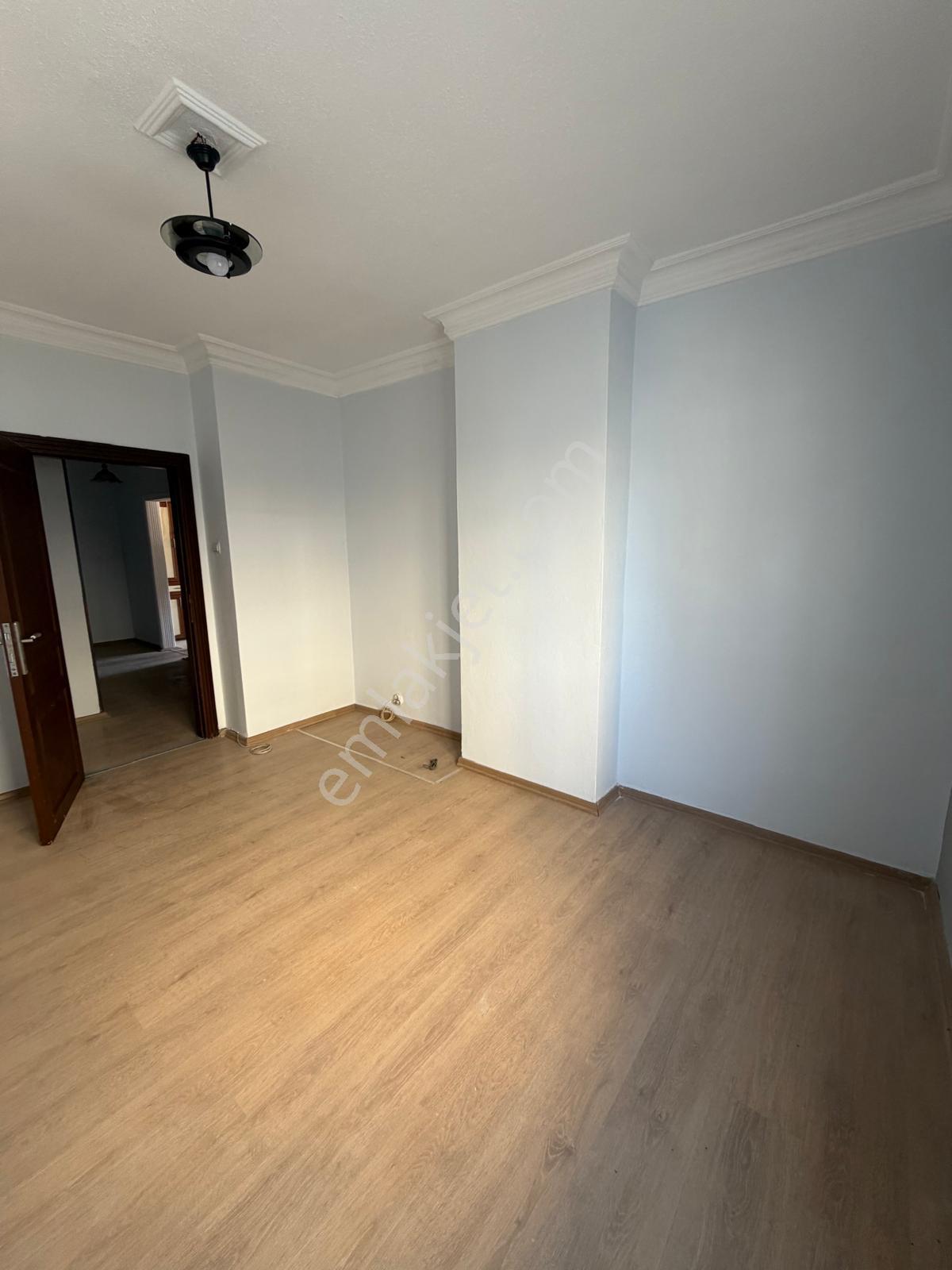 Kiralık Daire (ofis Olarak Kullanıma Uygundur) - Görsel 13
