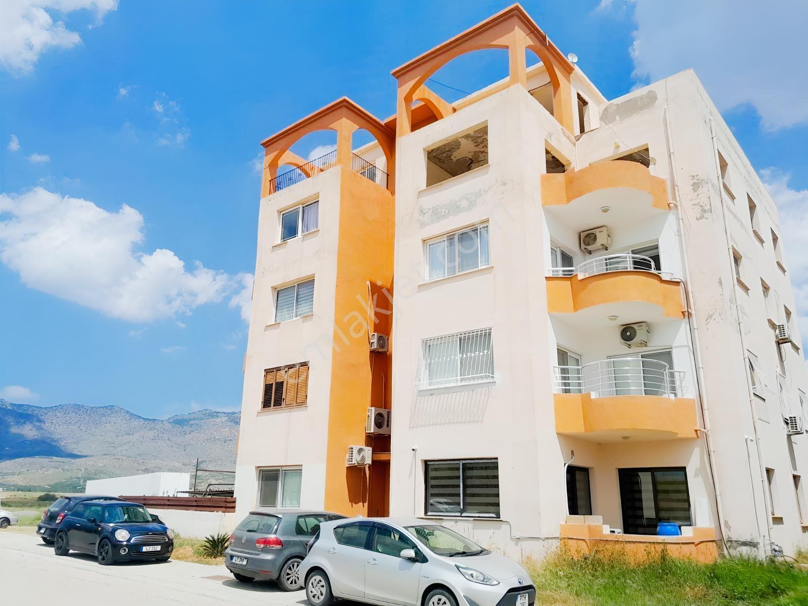 Kıbrıs Girne Boğazyolu Üzeri Olbiya Sitesinde Satılık 3+1 Daire - Görsel 15