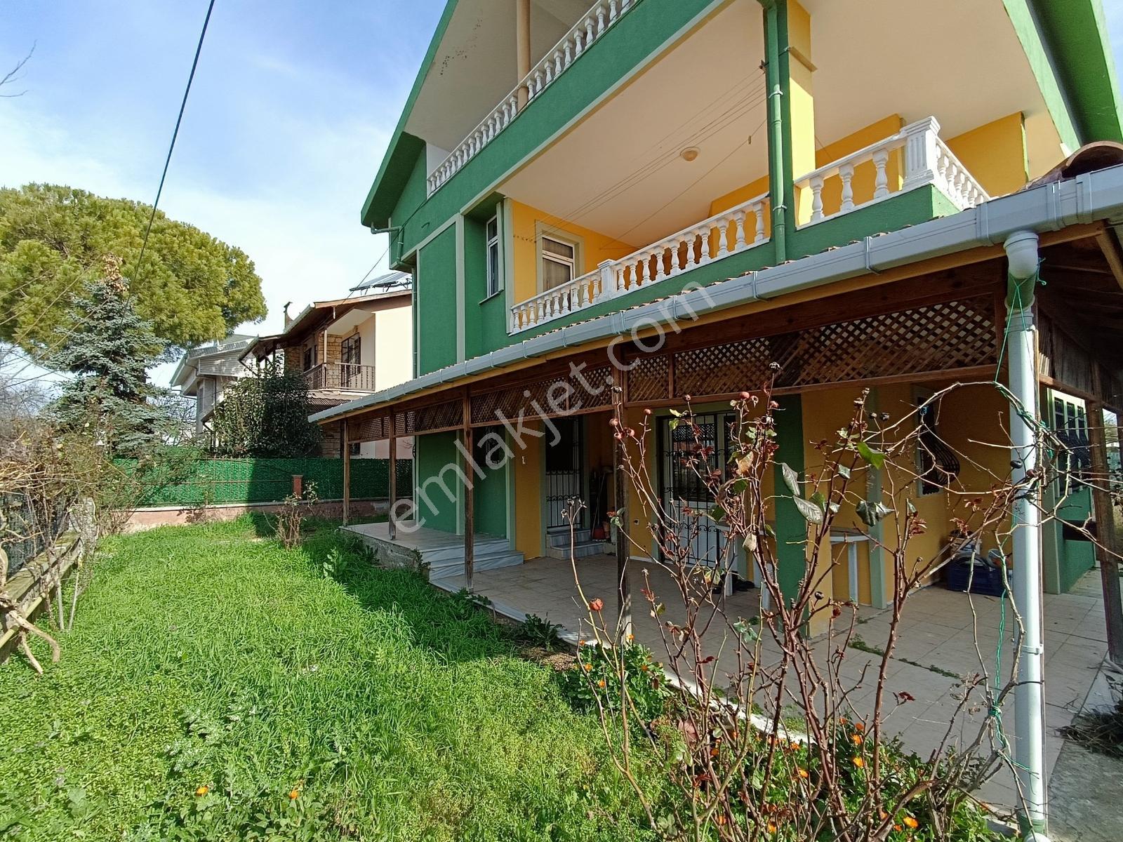 Silivri Gümüşyaka'da Denize Yakın 3 Katlı Müstakil Villa - Görsel 29