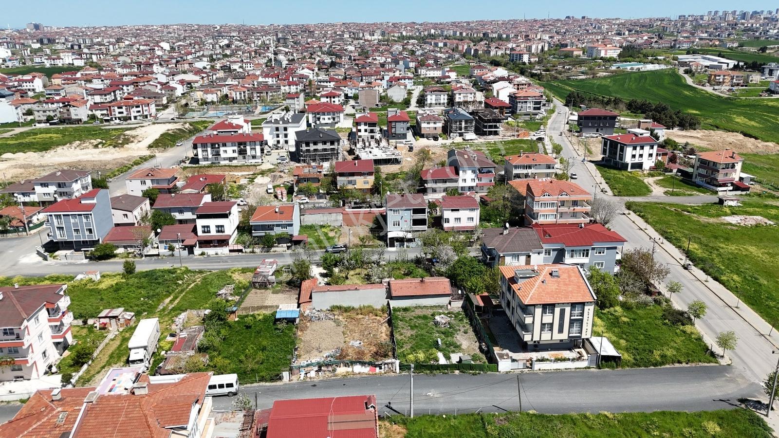 Çorlu Havuzlar 3 Kat İmarlı Üzerinde 2+1 Ev Olan 320 M2 Arsa - Görsel 3