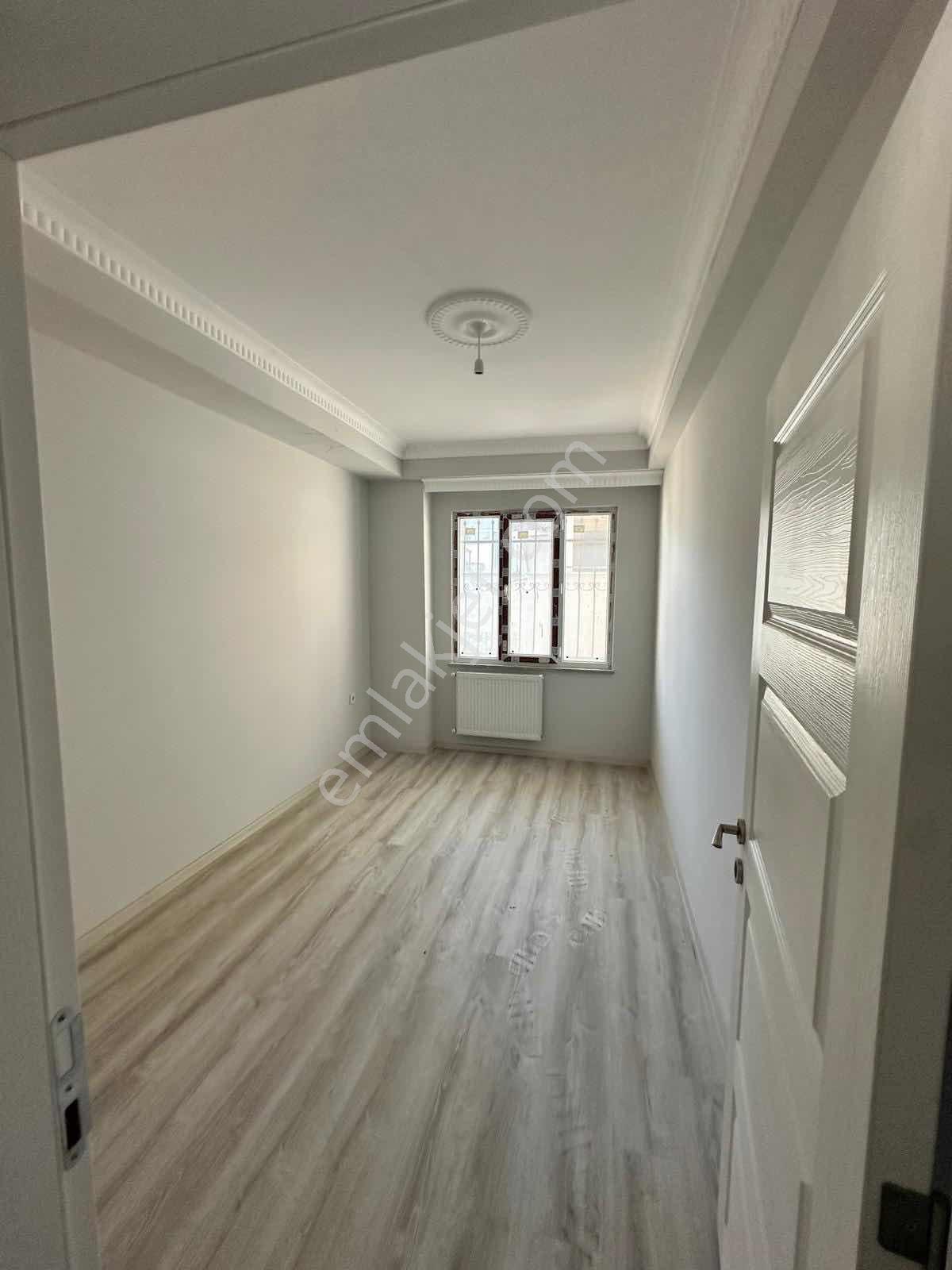 Aydın İnş. Anadolu Mh. 4+1 150m2 Girişleri Ayrı Ters Dublex - Görsel 2