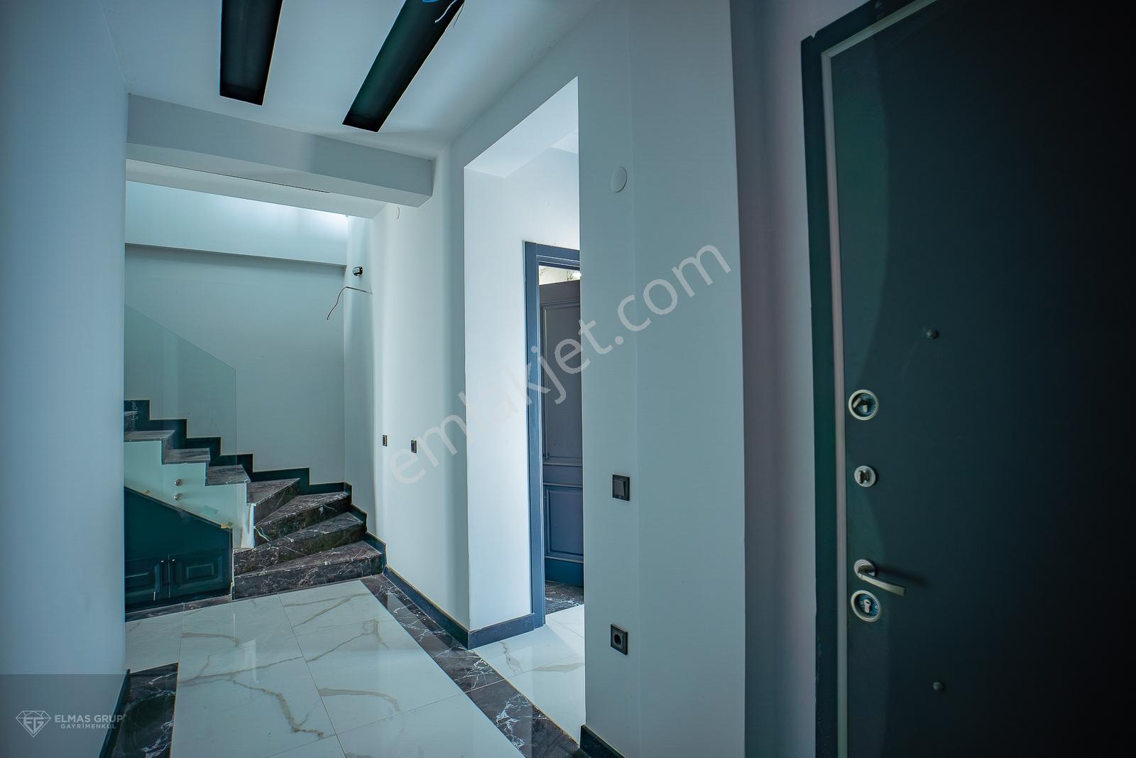 Havuzlu 5+1 Lüks Müstakil Villa | Merkezi Konum | Karakamış - Görsel 17