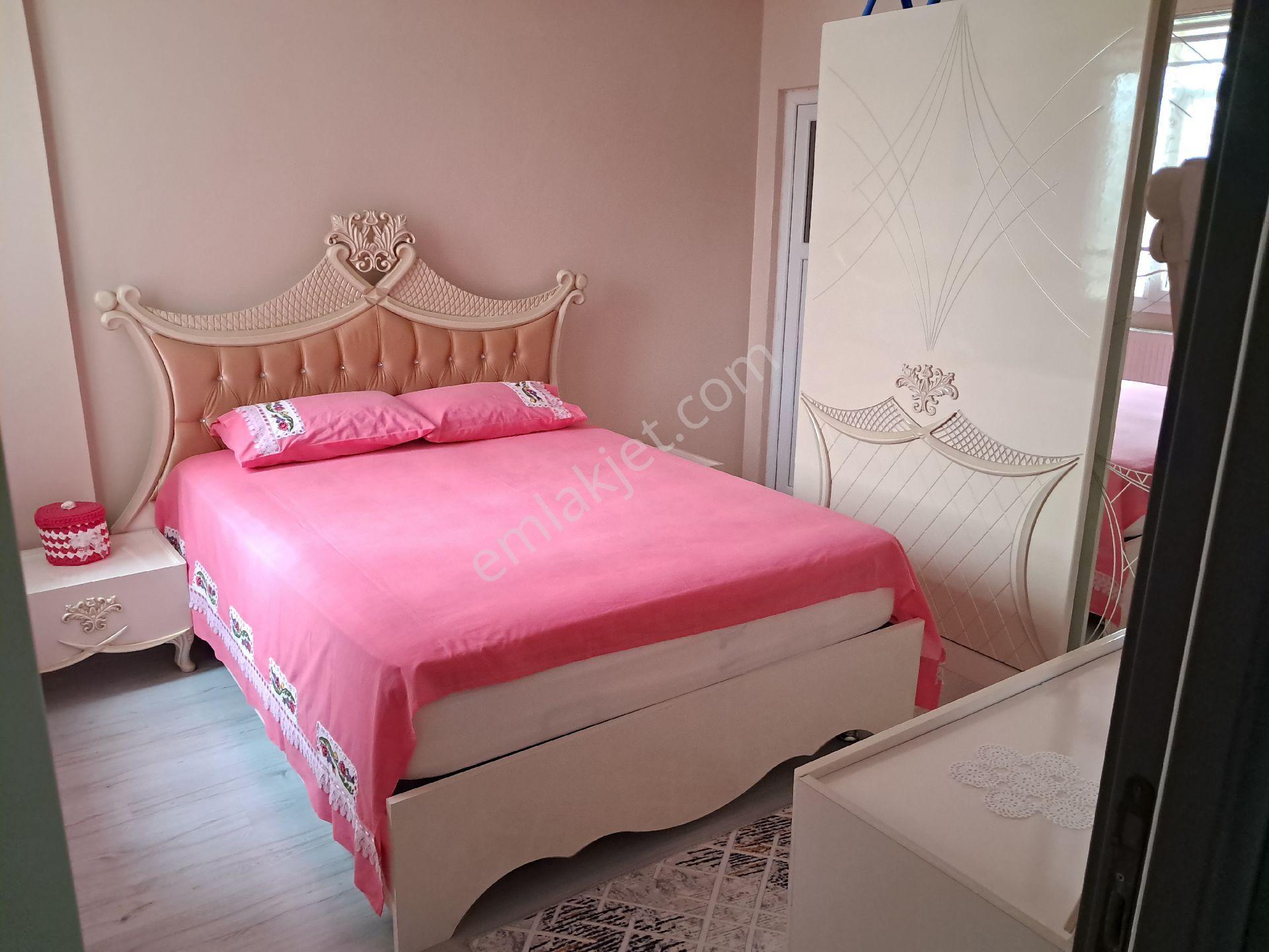 Bulvar Üzeri Nezih Site İçi - Görsel 12