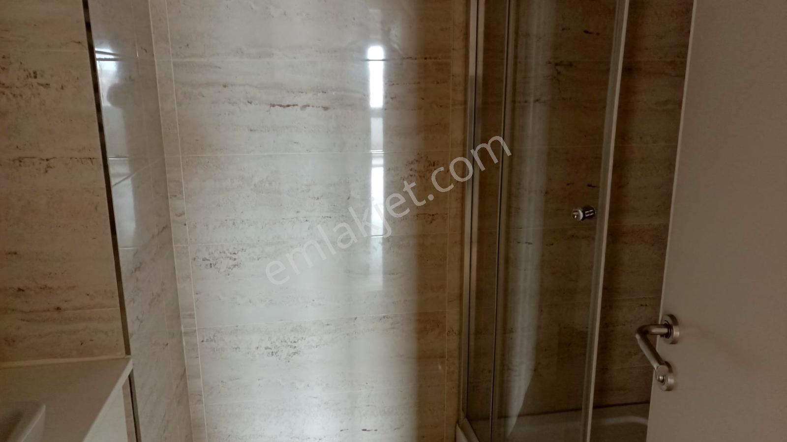 Kentplus'ta 26 M2 Balkon Teraslı, Geniş Ölçüde Ebeveynli 2+1 - Görsel 18