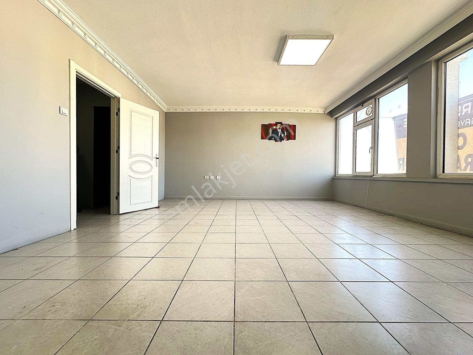 Pars Prıme I Şehrin Yoğun Noktasında 34 M² Kiralık Ofis - Görsel 21