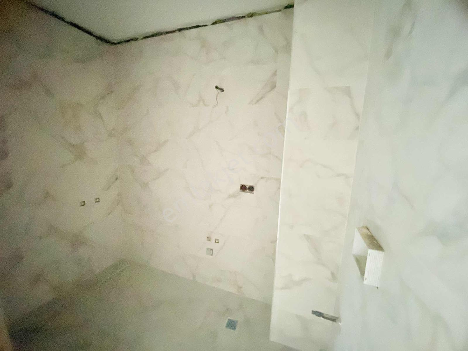 Karamürsel'de Geniş Ve Kullanışlı Manzaralı 2+1 Daire - Görsel 3