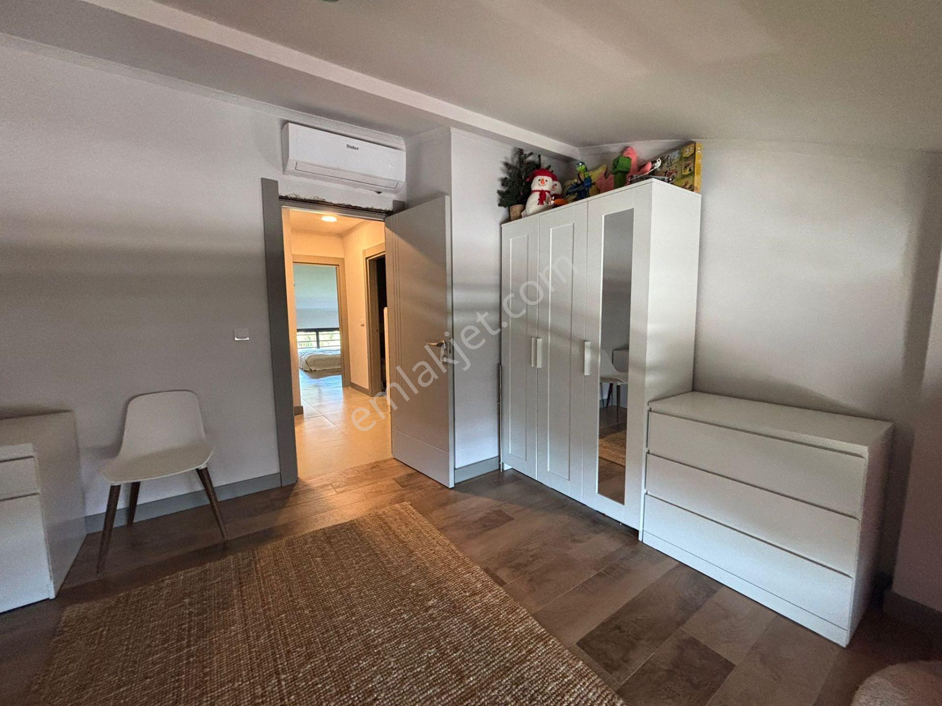 Side'de Havuzlu Eşyalı Kiralık 3+1 Daire - Görsel 13