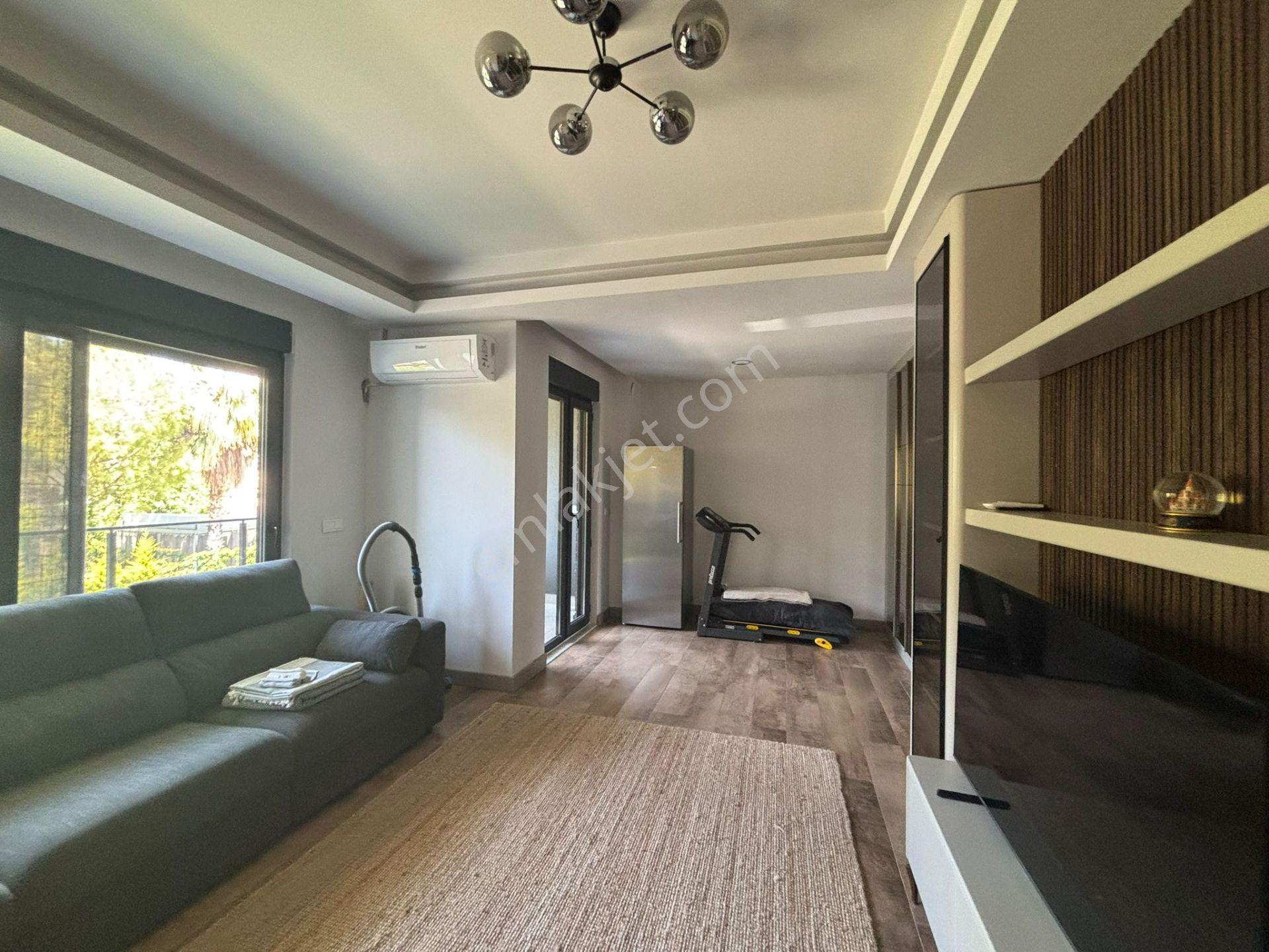 Side'de Havuzlu Eşyalı Kiralık 3+1 Daire - Görsel 27