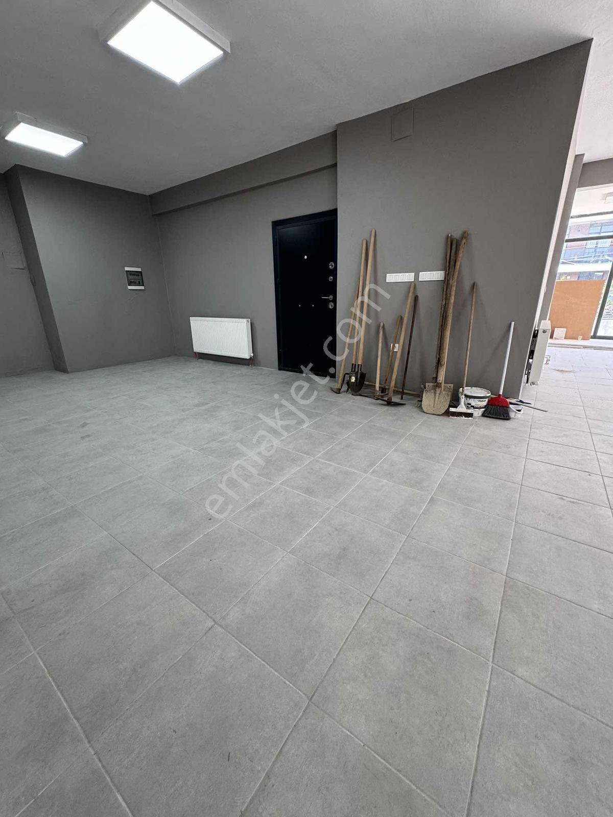 Büyükçekmece Mimarsinan E5 Üzeri 310 M2 Kiralık Dükkan - Görsel 14