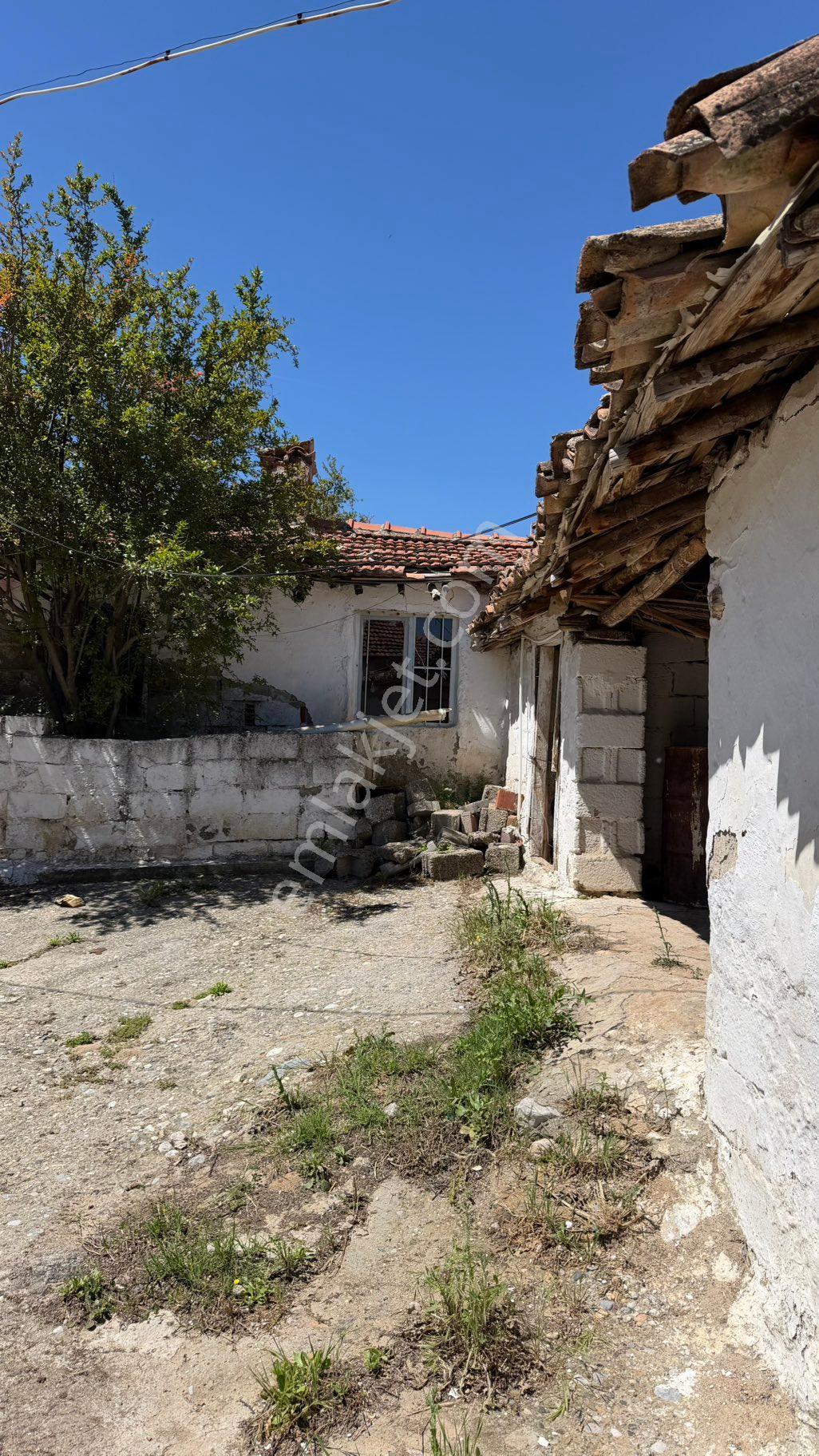 Karaoğlanlı Mh 301 M2 Müstakil 5+2 Bahçeli Ev - Görsel 8