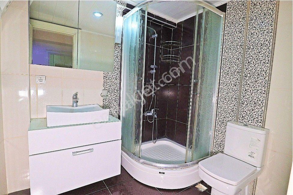 Simge'den 10 Yaşında Asansörlü Kapalı Otoparklı Arakat Daire - Görsel 15