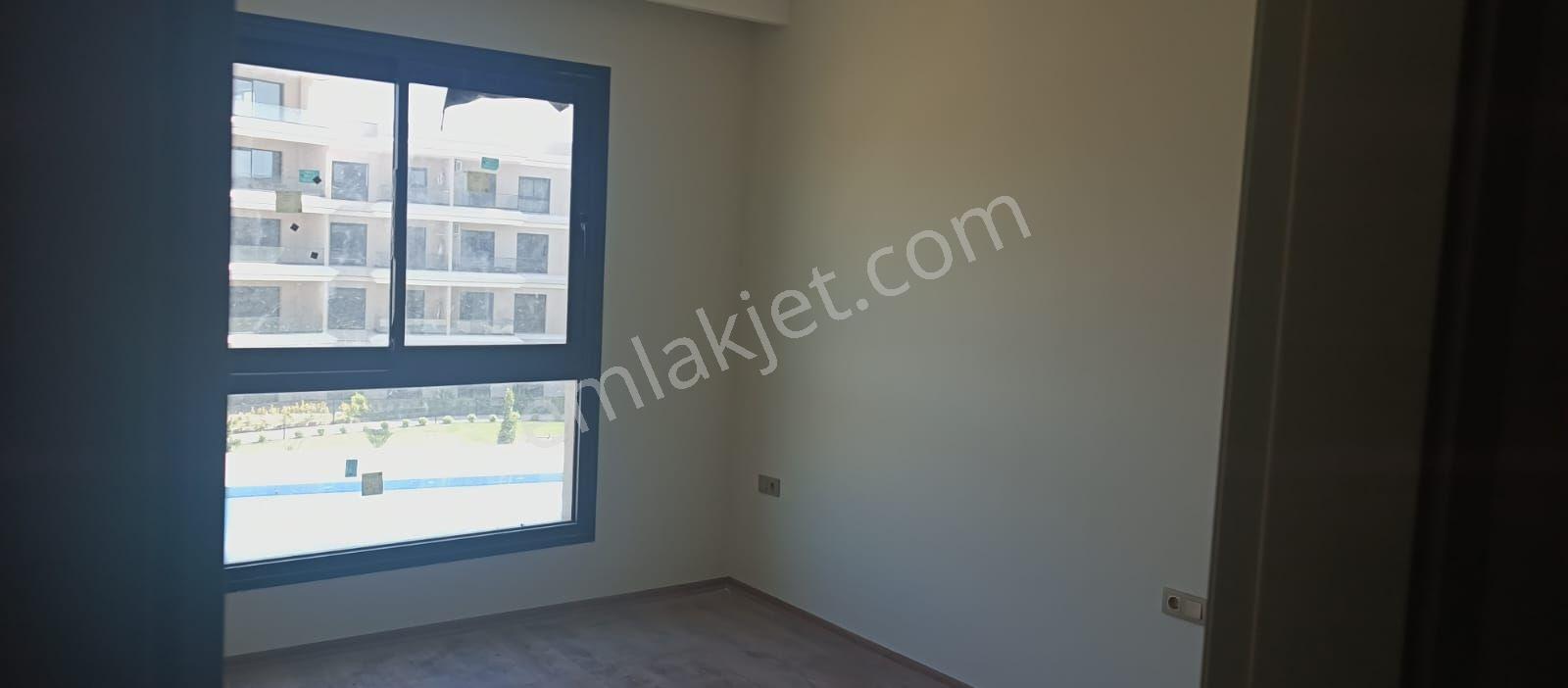 Turgutlu Mirnas Bahçeşehir'de 1+1 Lüks Kiralık Daire - Görsel 26