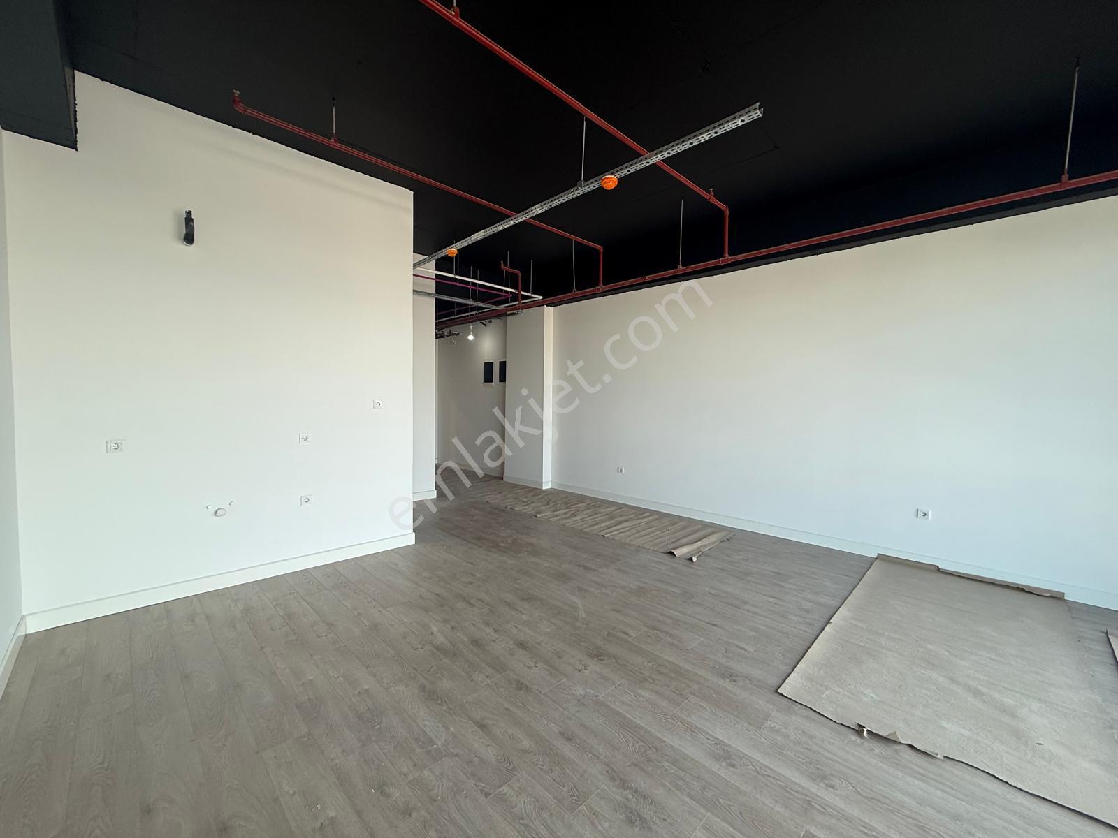 Bayrampaşa Aktim Ofis’te Yatırımlık Fırsat 55 M² Satılık Ofis | 8. Kat | Wc’li - Görsel 3