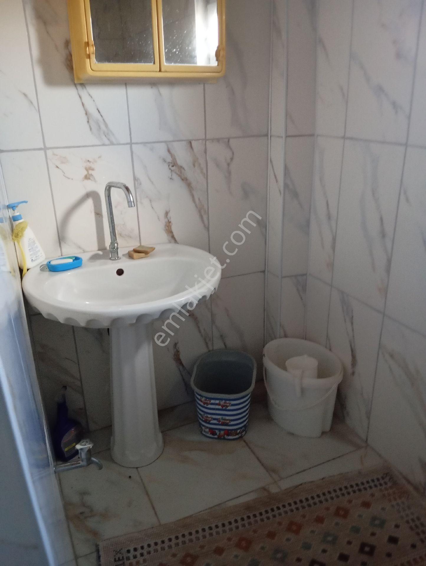 Sarıyakupta Hazır 1+1 Evi Bulunan Bahöe - Görsel 4