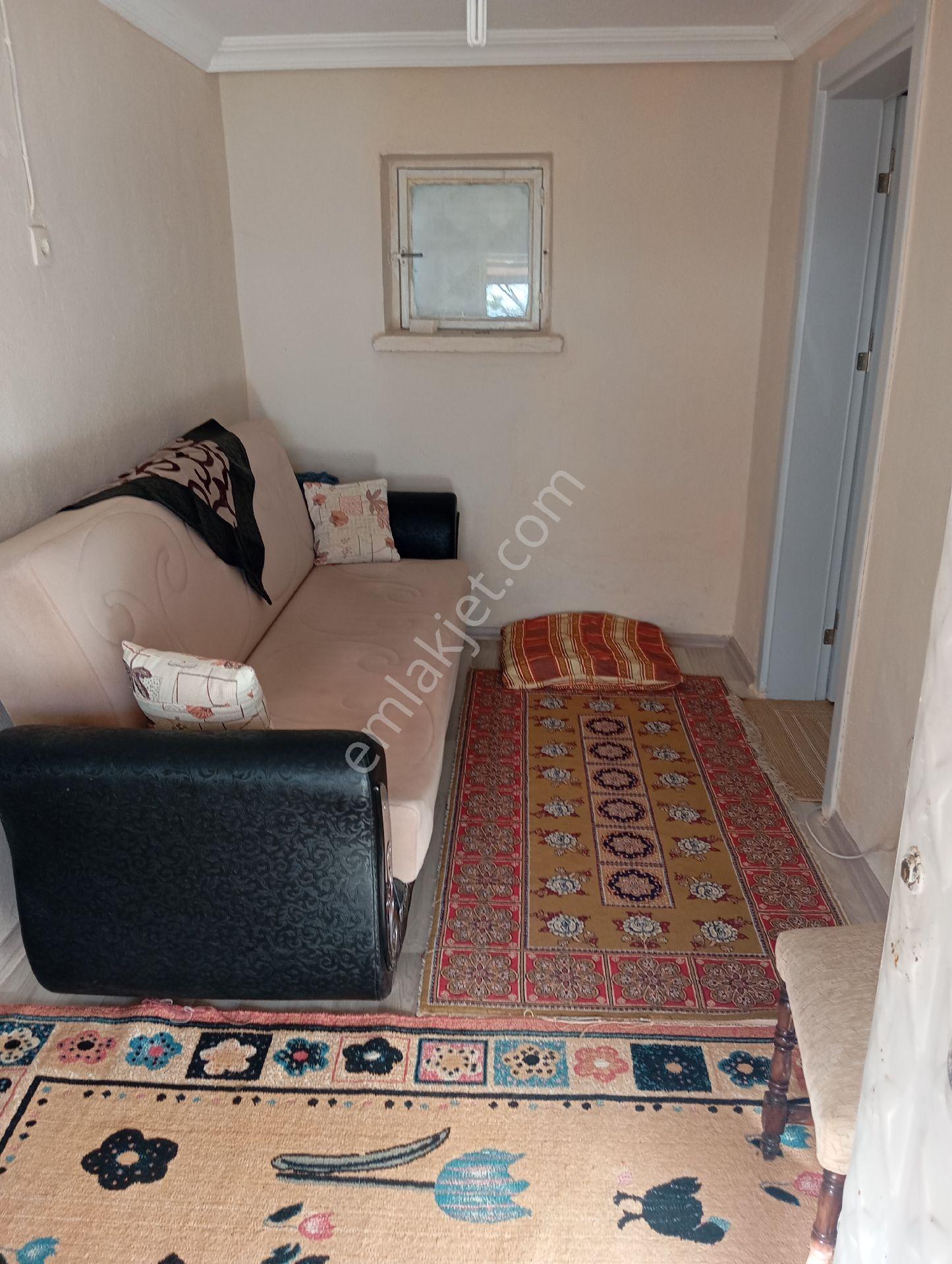 Sarıyakupta Hazır 1+1 Evi Bulunan Bahöe - Görsel 13