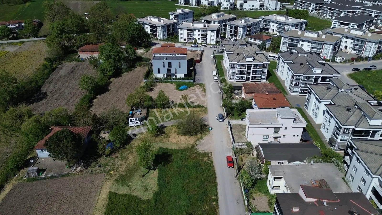 Serdivan Köprübaşında 317 M2 Ruhsatı Hazır Satılık Villa Arsası - Görsel 2