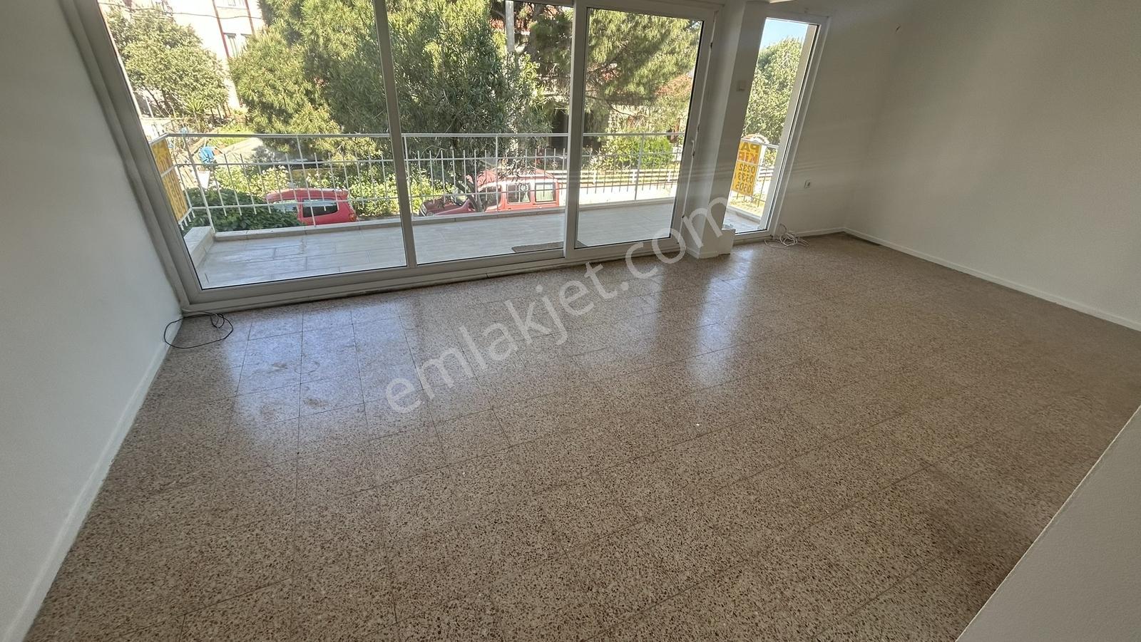 Kiralık Daire Denize 50 Metre Uzaklıkta - Görsel 21