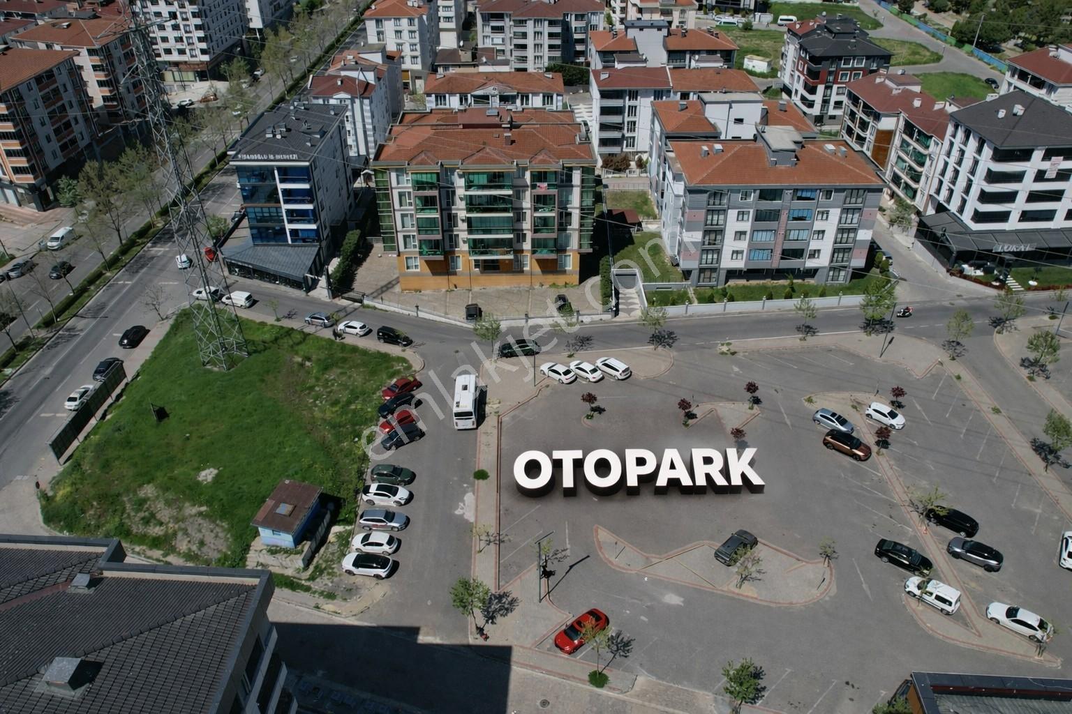 Redstone'dan Alipaşada Önü Açık Geniş Aypark Sitesinde 3+1 Daire - Görsel 11