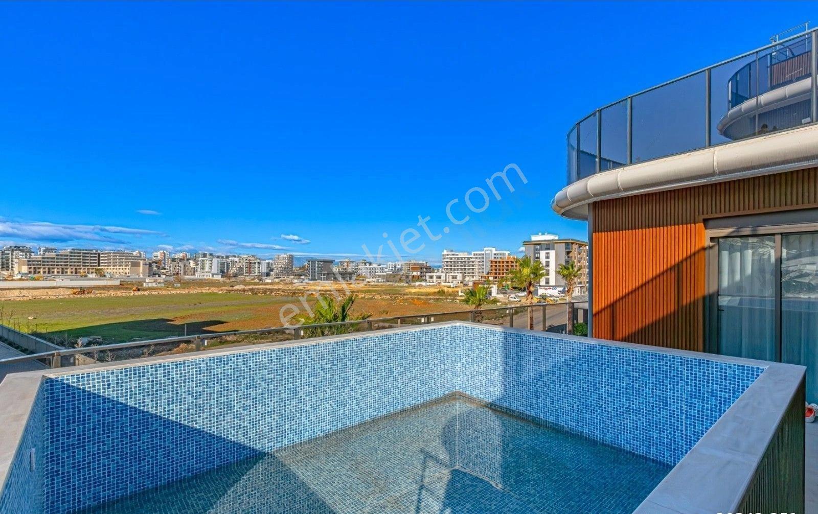 Antalya Altıntaş'ta Özel Havuzlu Ultra Lüx 1+1 Eşyalı Rezidans!! - Görsel 28