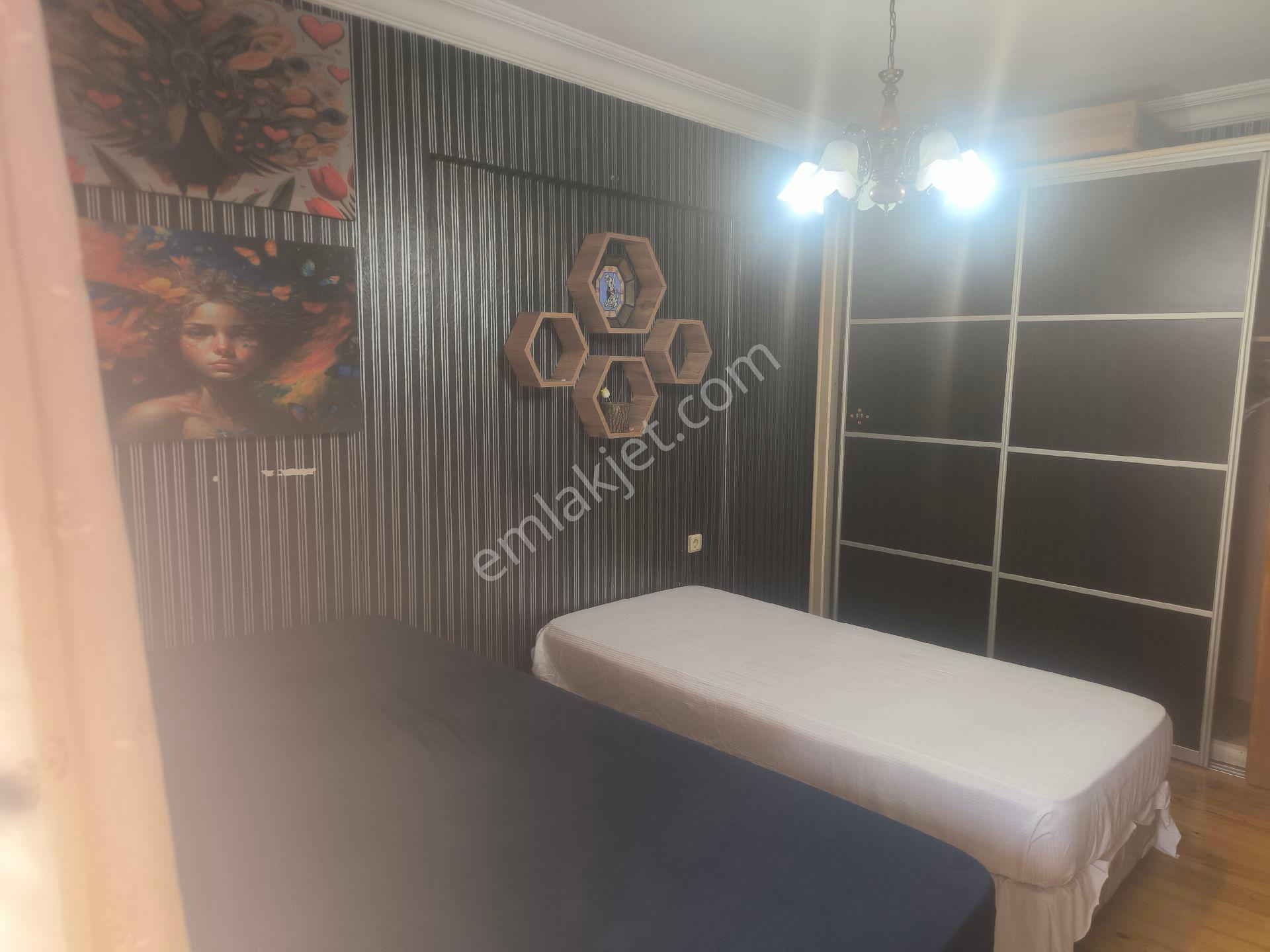 Pendik Çamçeşme Mah Kemalpaşa Caddesi Üzerinde 2+1 Ful Eşyalı 1ci Kat Kiralık Daire - Görsel 7