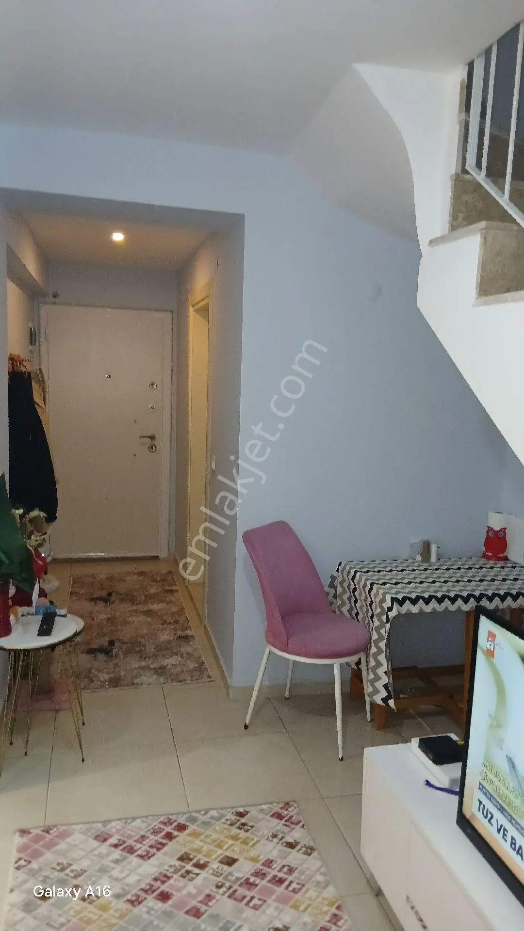 Kuşadası Sahilde 2+1 Eşyalı Satılık Dubleks - Görsel 2