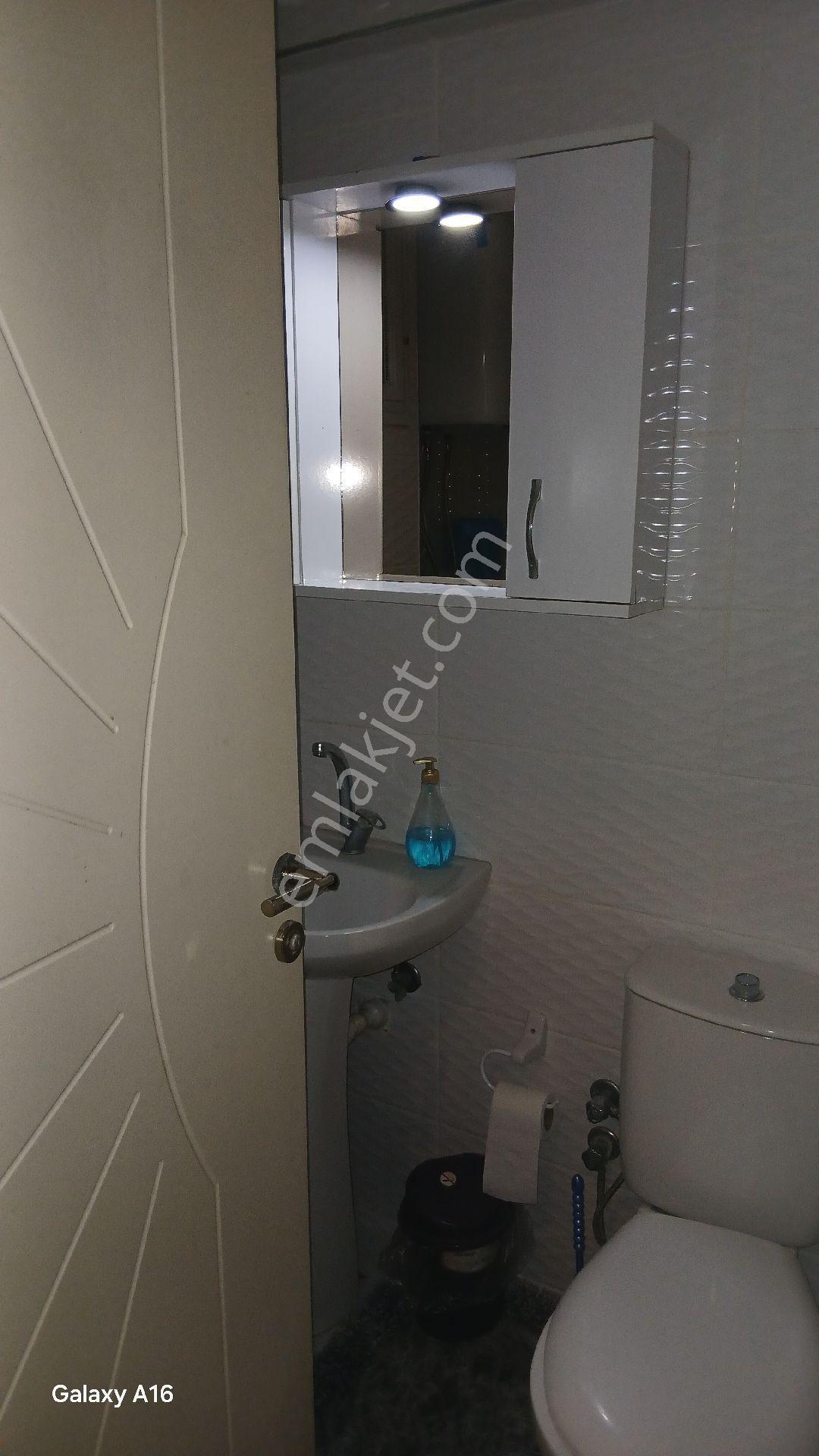 Kuşadası Sahilde 2+1 Eşyalı Satılık Dubleks - Görsel 11