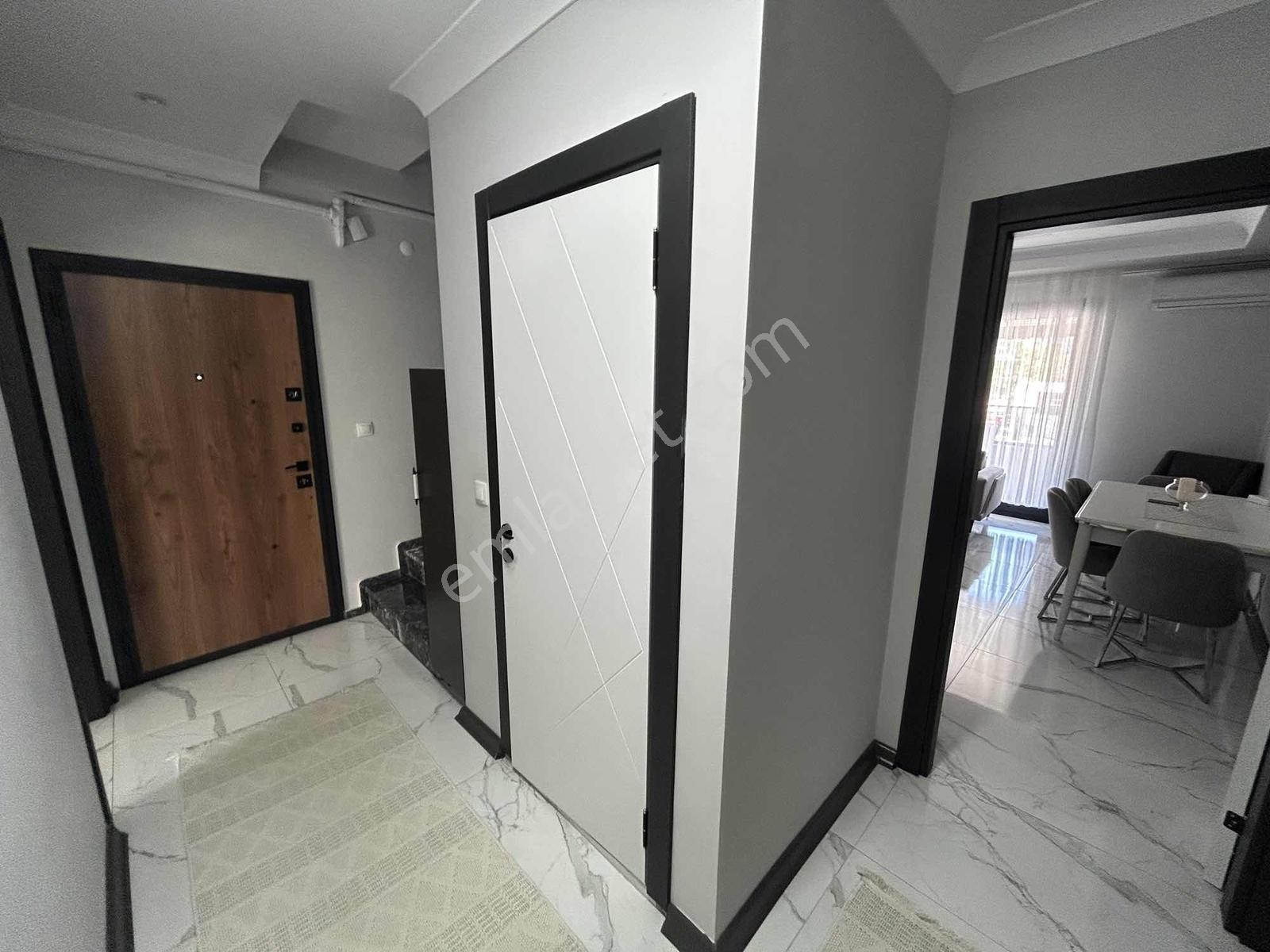 Onmax Öğretmenler'de Satılık 3+1 Müstakil Girişli Villa - Görsel 8