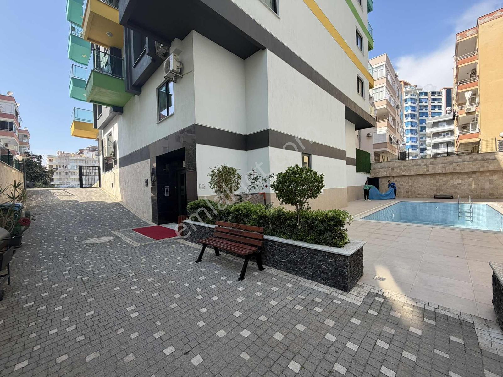 Alanya Mahmutlarda Sahile 300 Mt Sıfır Satılık 2+1 Daire - Görsel 21
