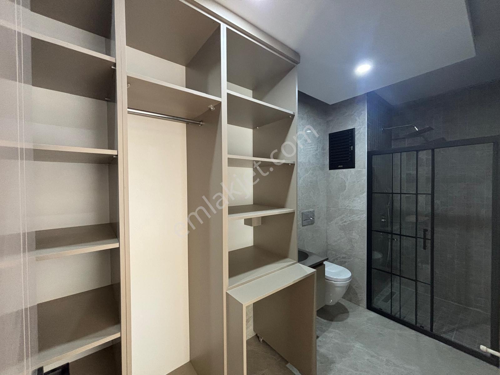 Altıntaş'da Havuzlu Lüks Villa | 5+2 | 235 M² - Görsel 9