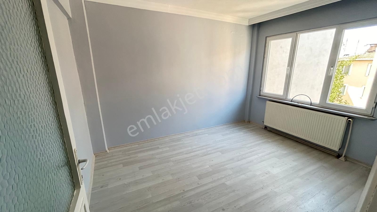 Kıyık Caddesi Yakınında 2 Balkonlu 2+1 Kiralık Daire - Görsel 10