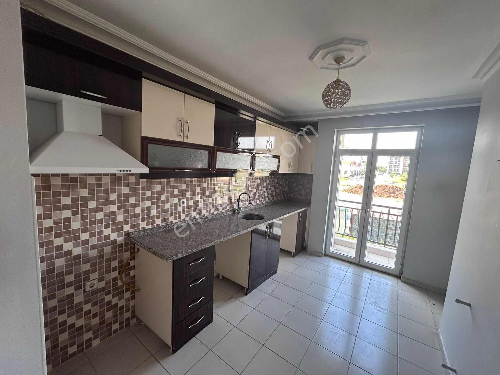 Habibler Mah Ara Kat Asansörlü Masrafsız Geniş Kullanışlı Daire - Görsel 13