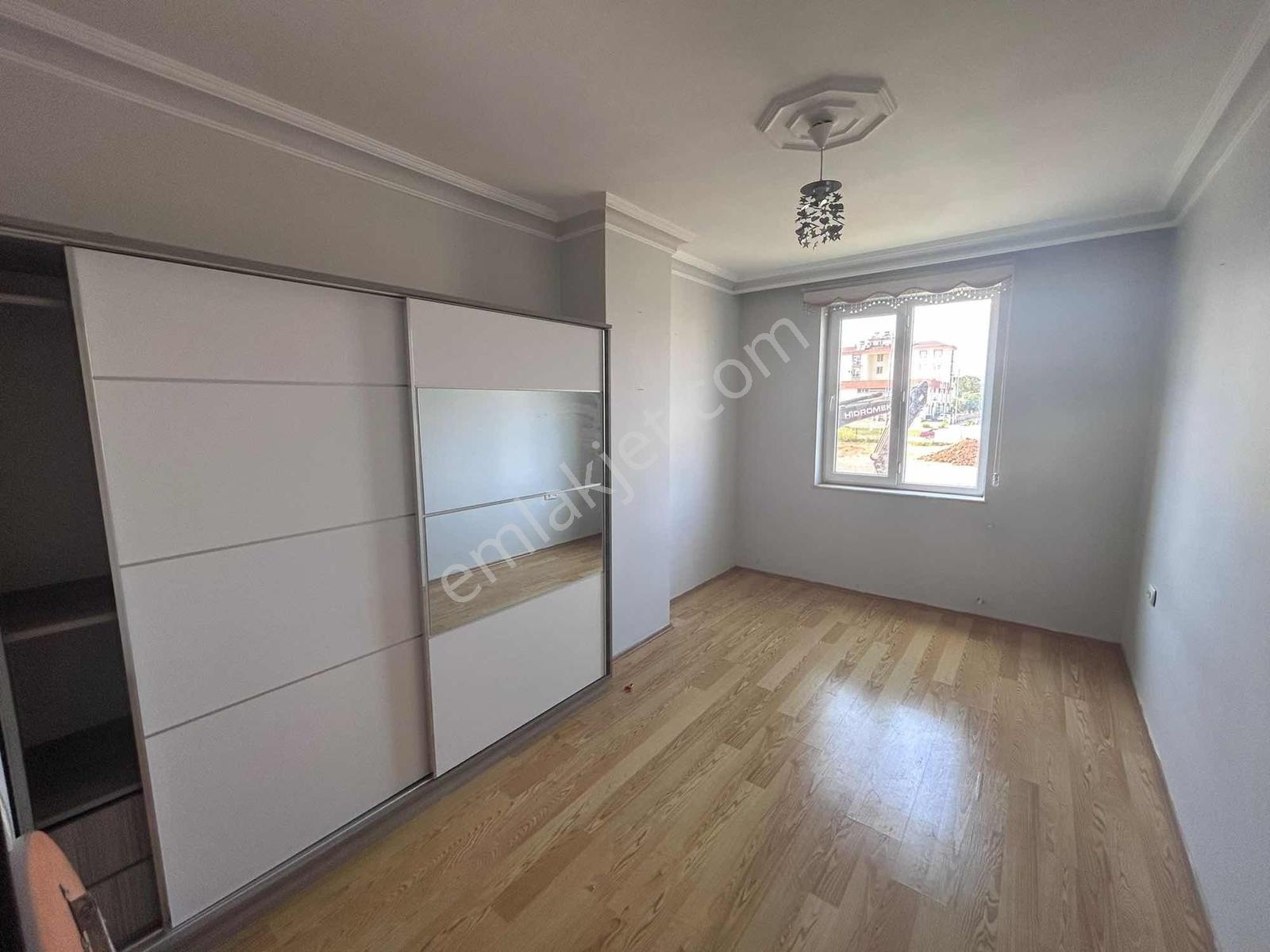 Habibler Mah Ara Kat Asansörlü Masrafsız Geniş Kullanışlı Daire - Görsel 2