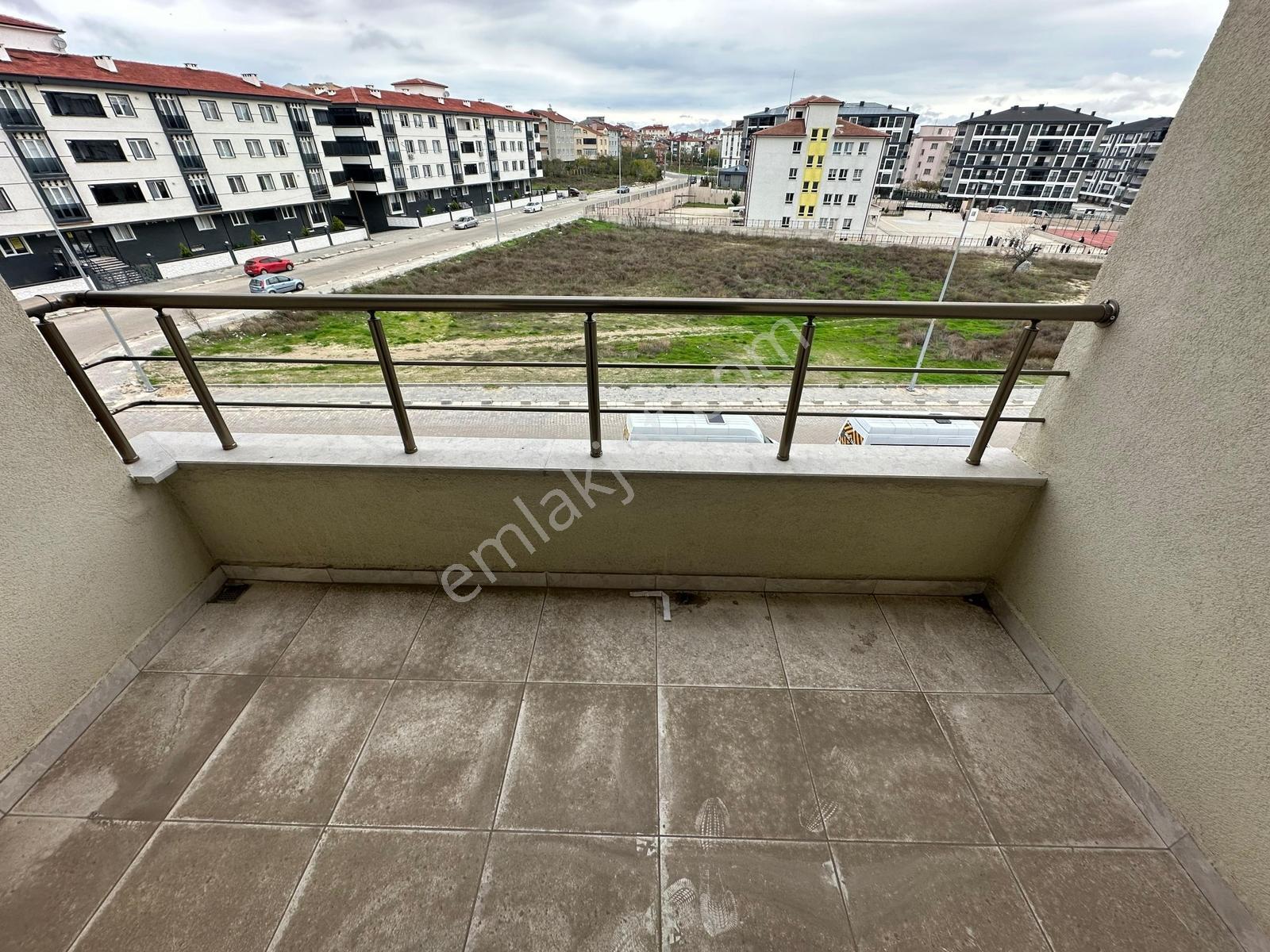 Hatip Mah. Güvenlikli Site İçerisinde Kiralık 1+1 Eşyalı Daire - Görsel 7