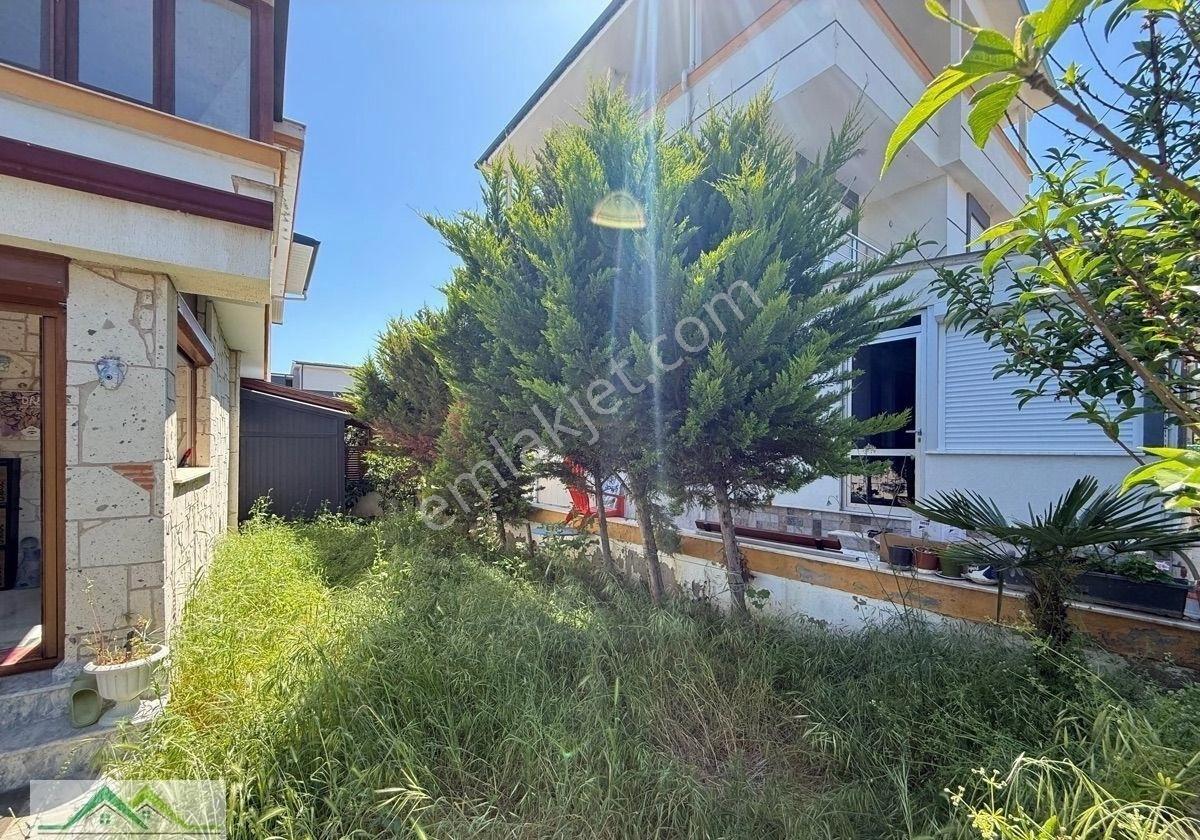 Seferihisar Doğanbey'de Satılık 2+1 Bahçeli Full Eşyalı Villa - Görsel 12