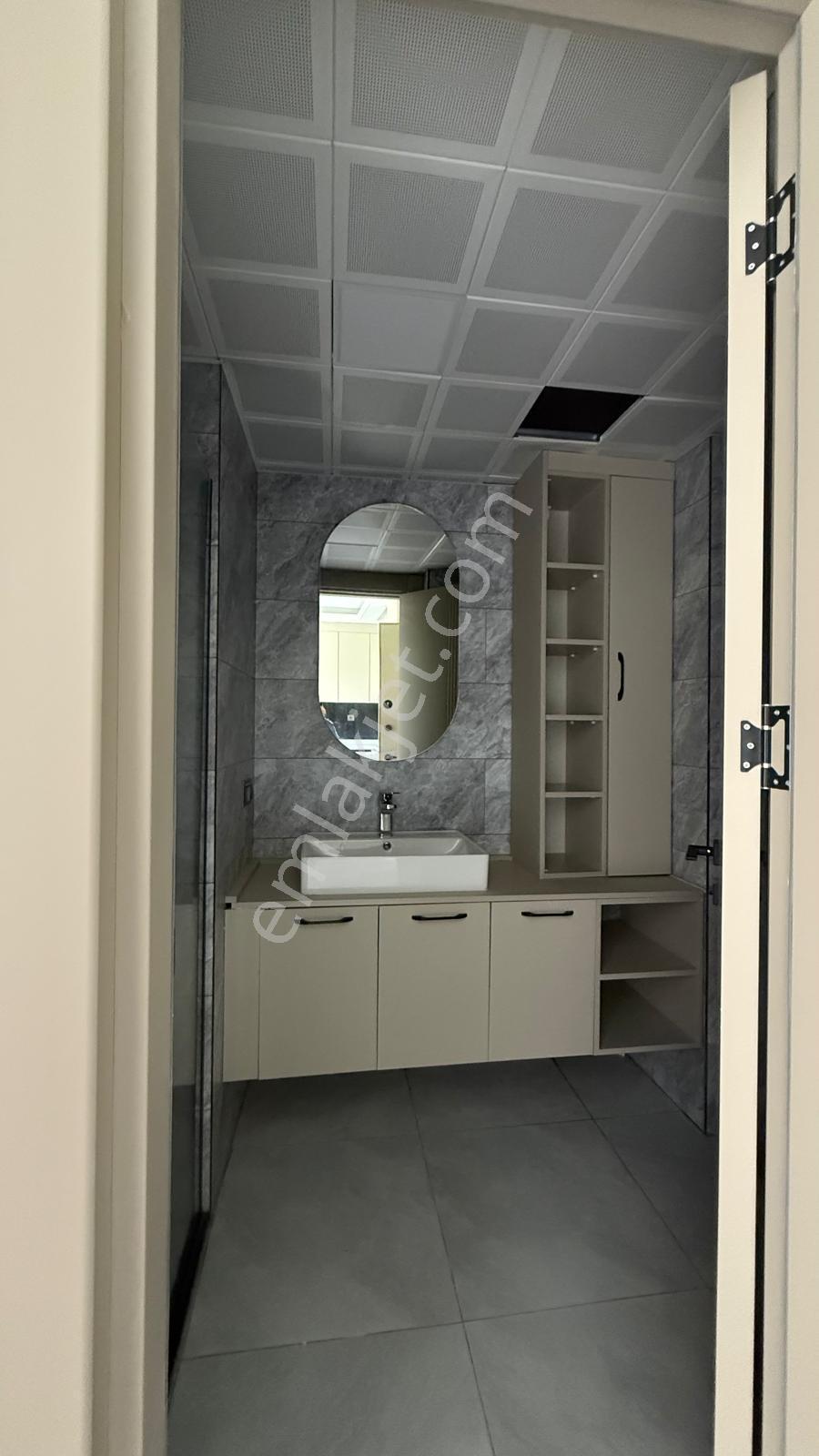 Sincan Saraycık'ta Güvenlikli Sitede Lüx Sıfır Satılık 1+1 Daire - Görsel 15