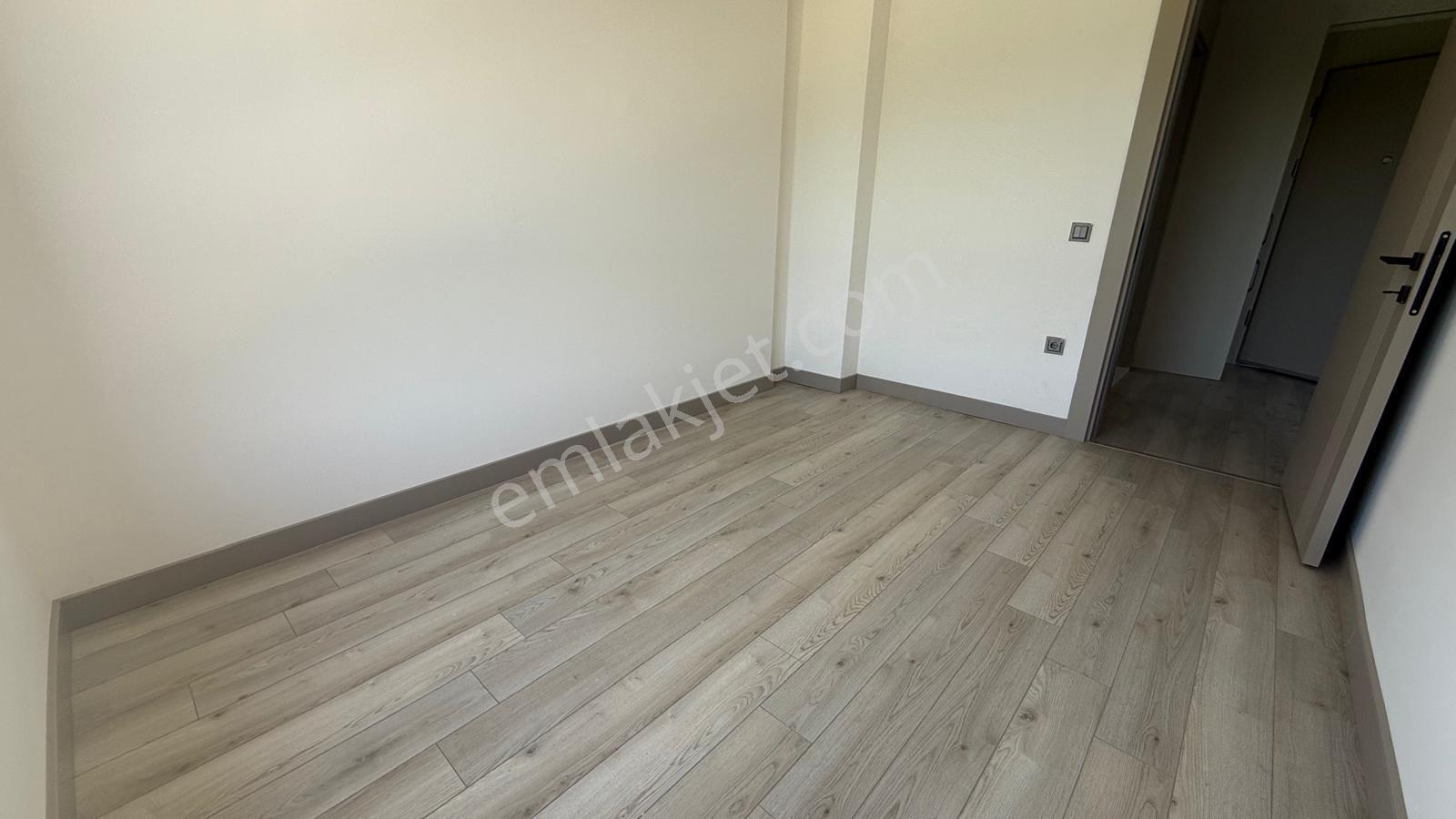 Sincan Saraycık'ta Güvenlikli Sitede Lüx Sıfır Satılık 1+1 Daire - Görsel 19