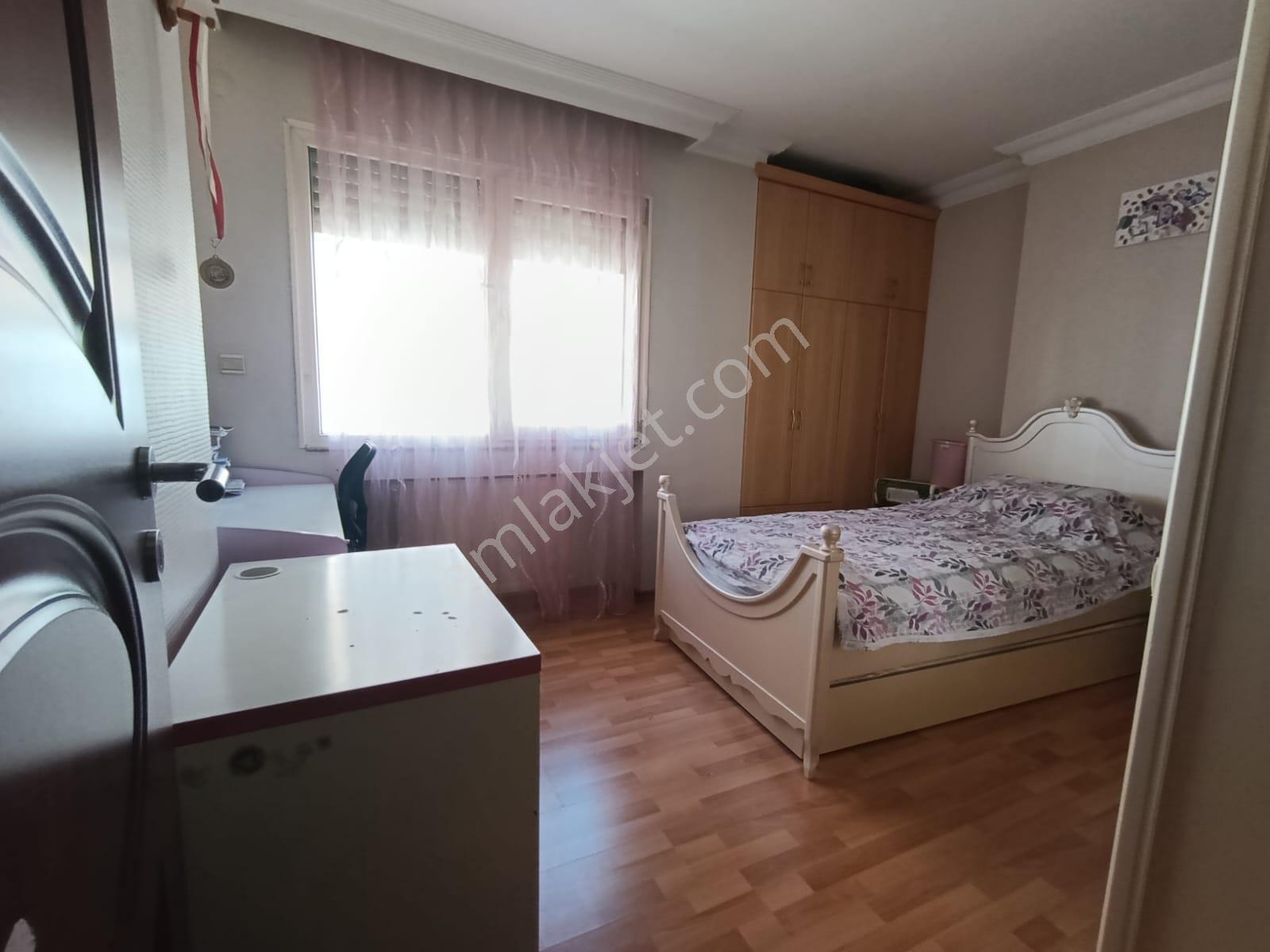 Bahçelievler Çalışlar Caddesine Yakın 220 M² Geniş 4+1 Satılık - Görsel 24