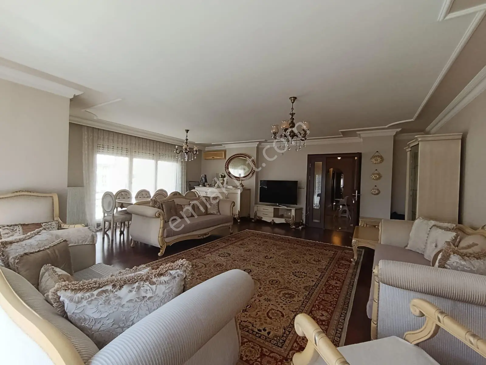 Bahçelievler Çalışlar Caddesine Yakın 220 M² Geniş 4+1 Satılık - Görsel 6