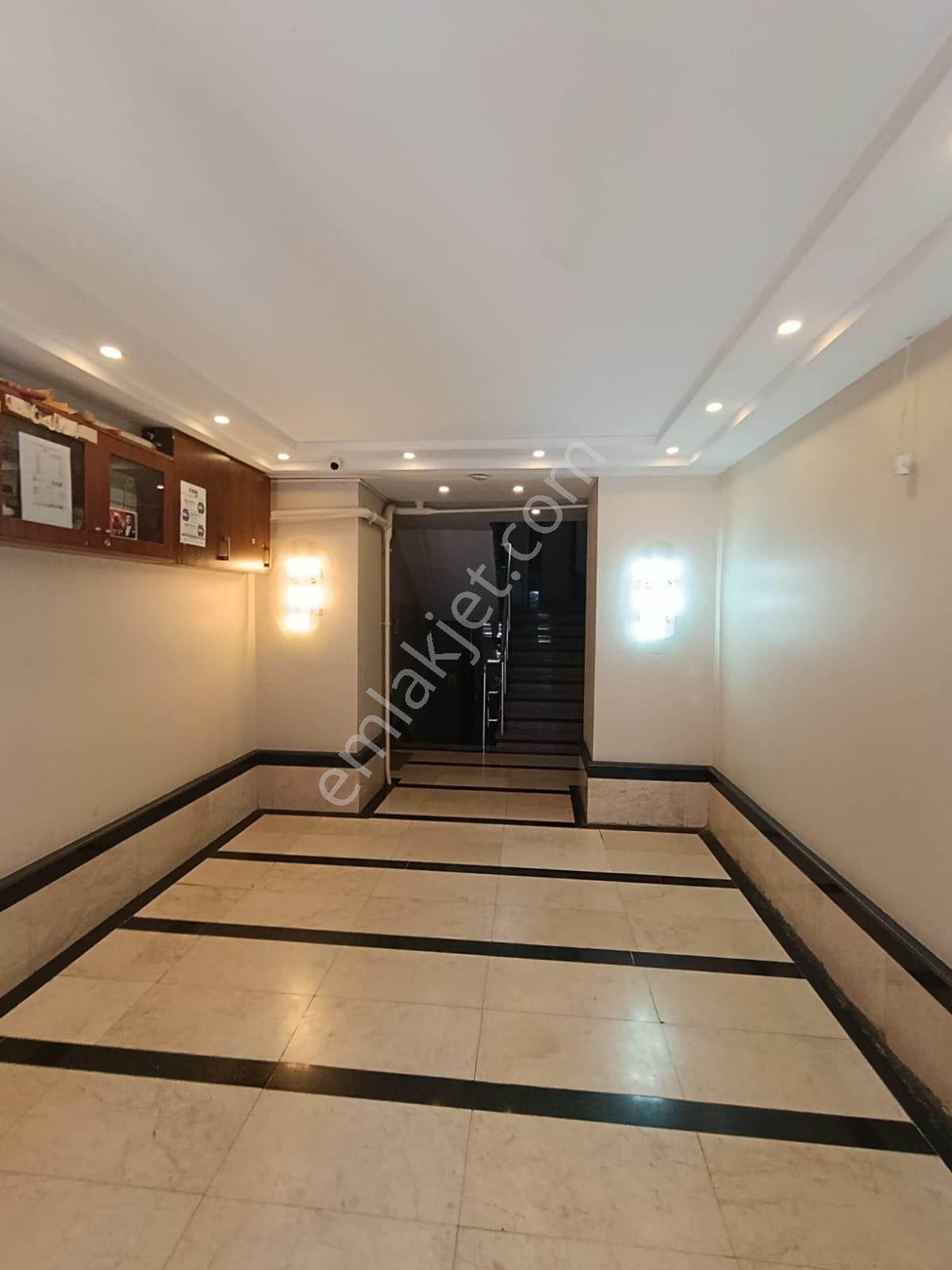 Bahçelievler Çalışlar Caddesine Yakın 220 M² Geniş 4+1 Satılık - Görsel 35