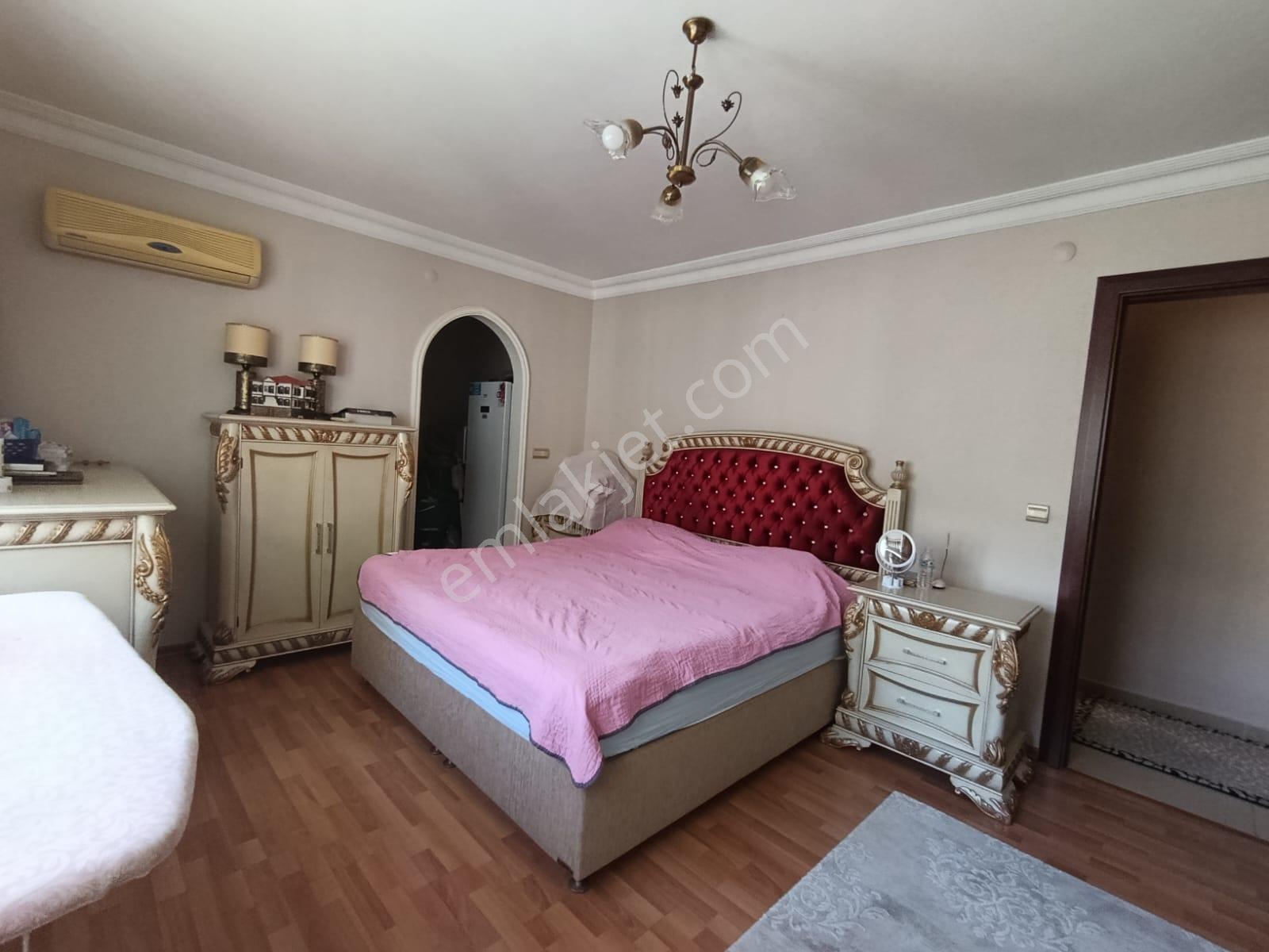 Bahçelievler Çalışlar Caddesine Yakın 220 M² Geniş 4+1 Satılık - Görsel 28