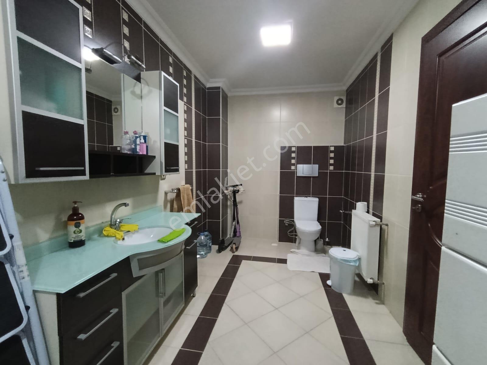 Bahçelievler Çalışlar Caddesine Yakın 220 M² Geniş 4+1 Satılık - Görsel 22
