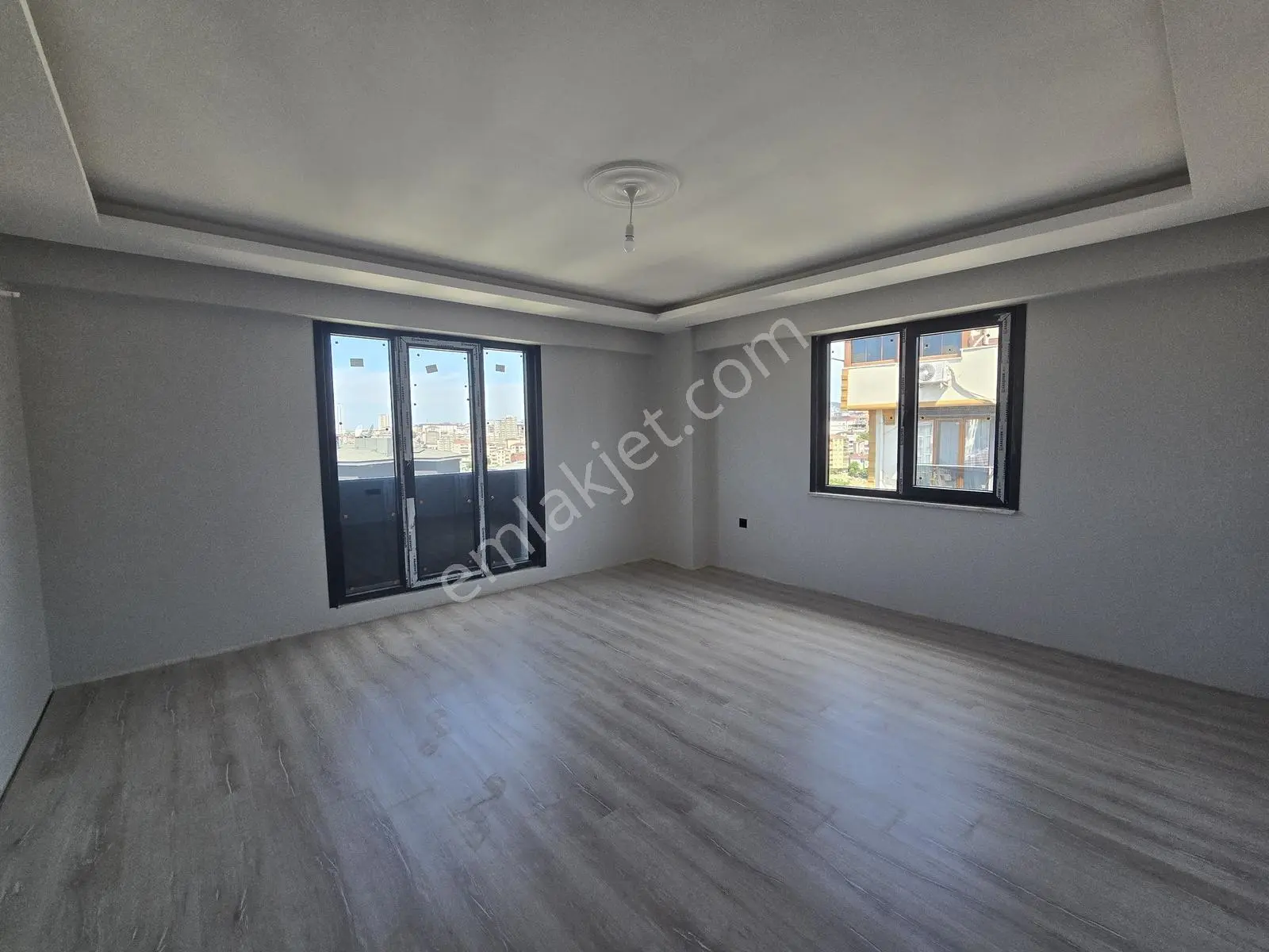Pendik Orhangazi Mahallesinde 2+1 Ultra Lüks Daire
