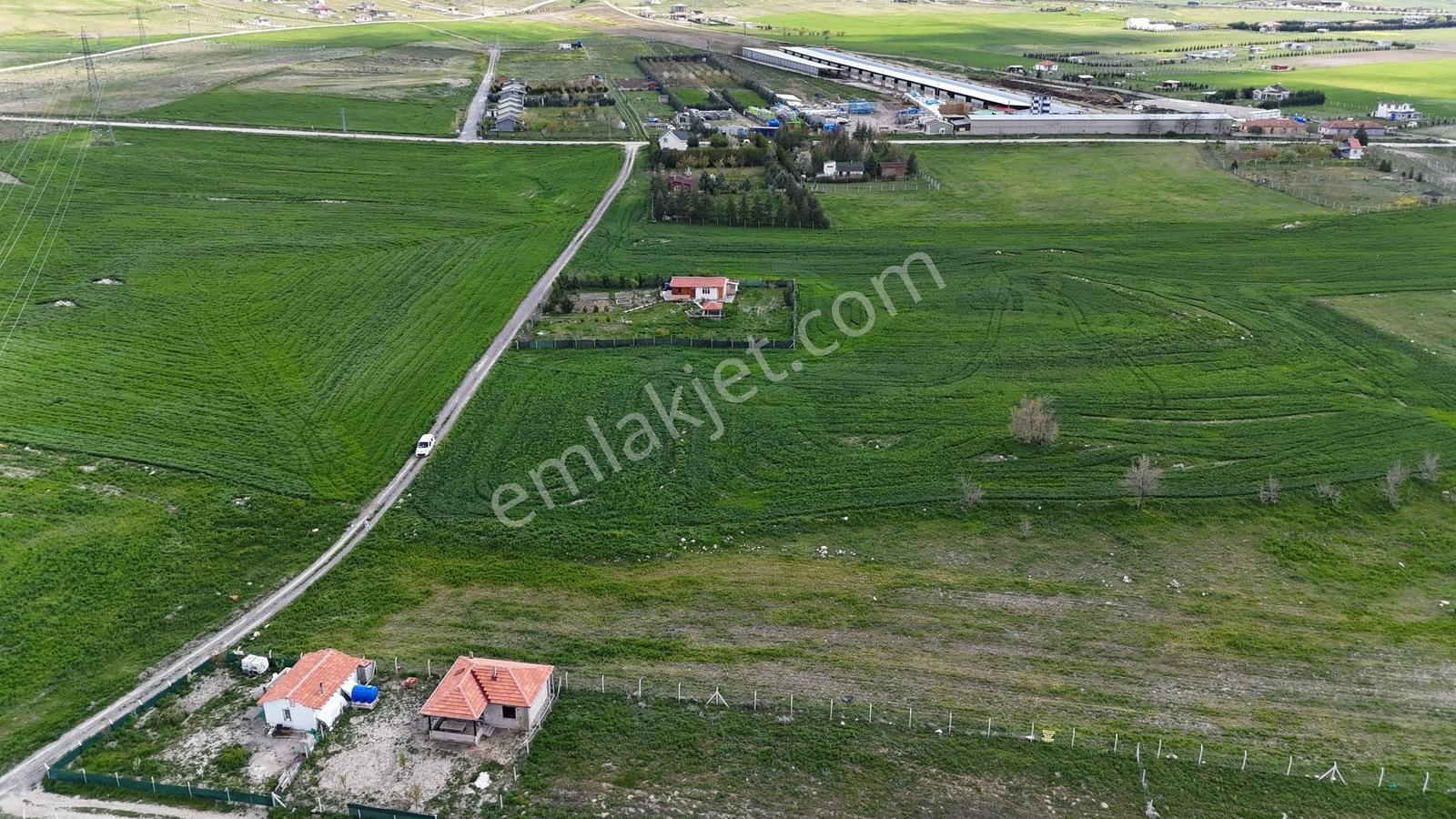 Gölbaşı Soğulcak Da 5653m2 Tek Tapu Tarla Karadeniz Emlaktan - Görsel 31