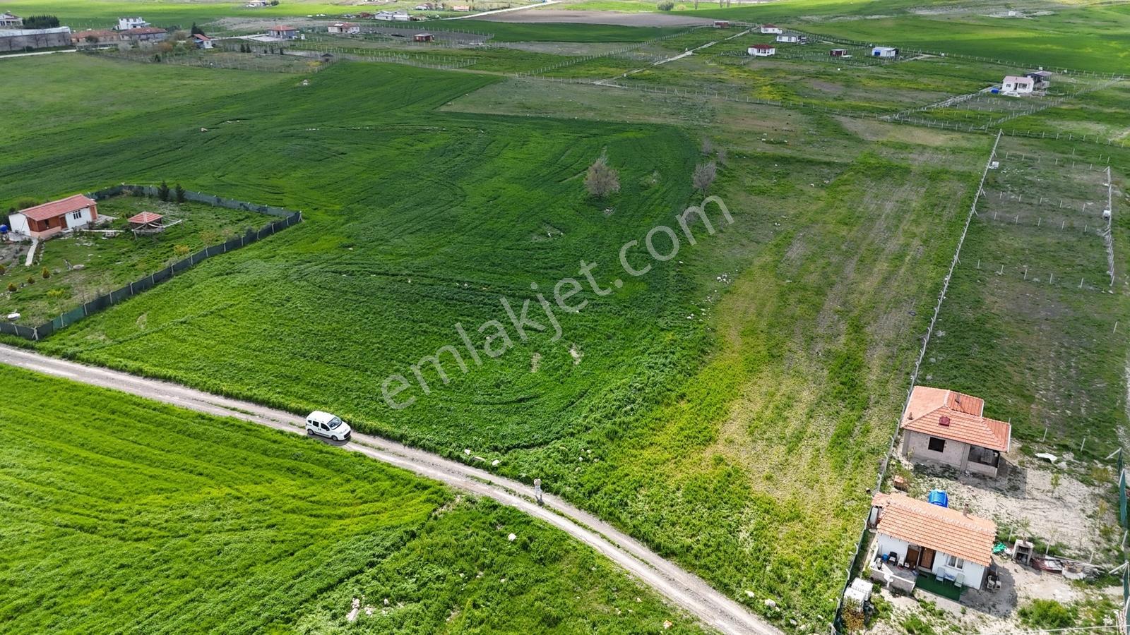 Gölbaşı Soğulcak Da 5653m2 Tek Tapu Tarla Karadeniz Emlaktan - Görsel 13