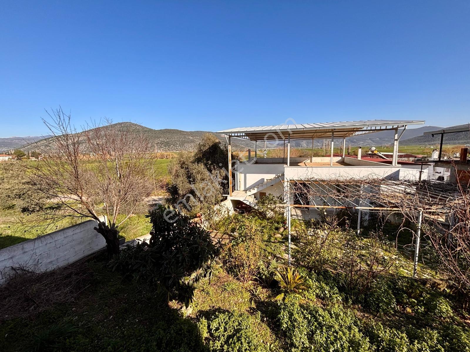 Milas Ovakışlacıkta Ruhsatlı İki Ayrı Konut Bulunan 573 M² Arsa - Görsel 11