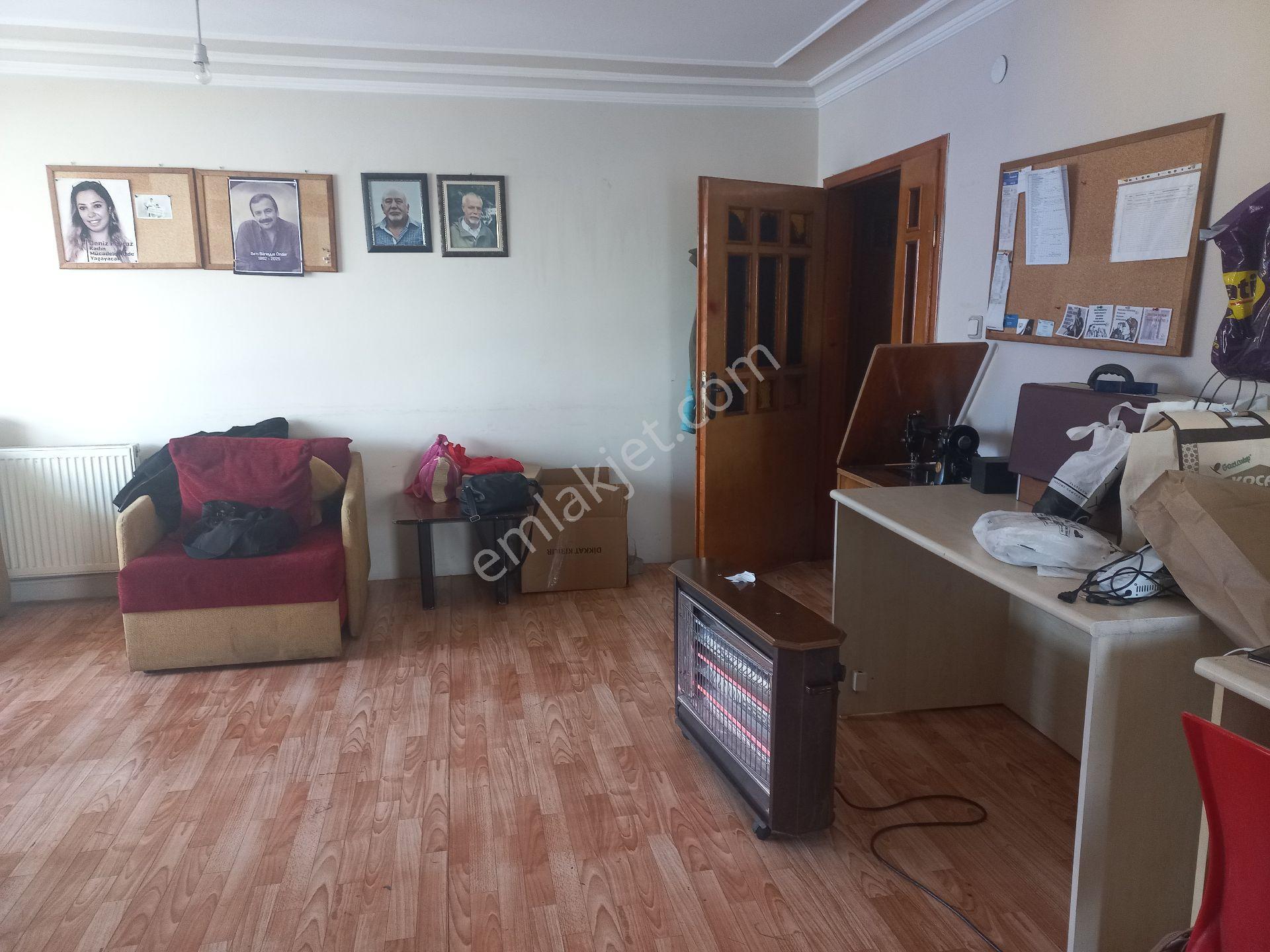 Batıkent Labirent Sitesinde Satılık İş - Görsel 18