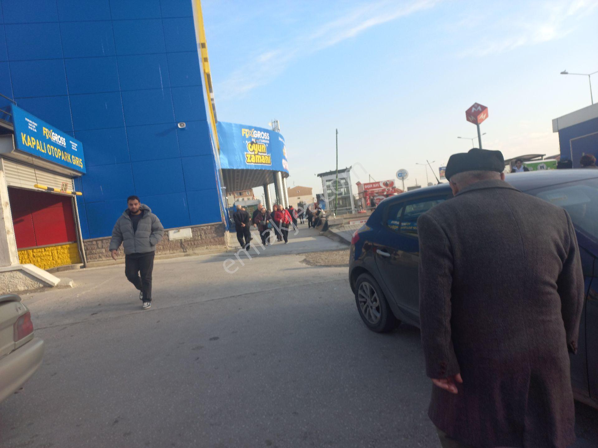 Batıkent Labirent Sitesinde Satılık İş - Görsel 5