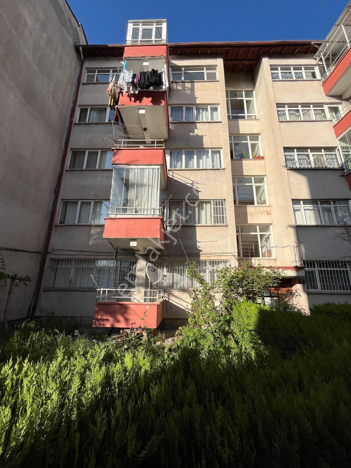 Aydınlıkevler Türkiş Blokları Altınpark Karşısı Yatırımlık - Görsel 30