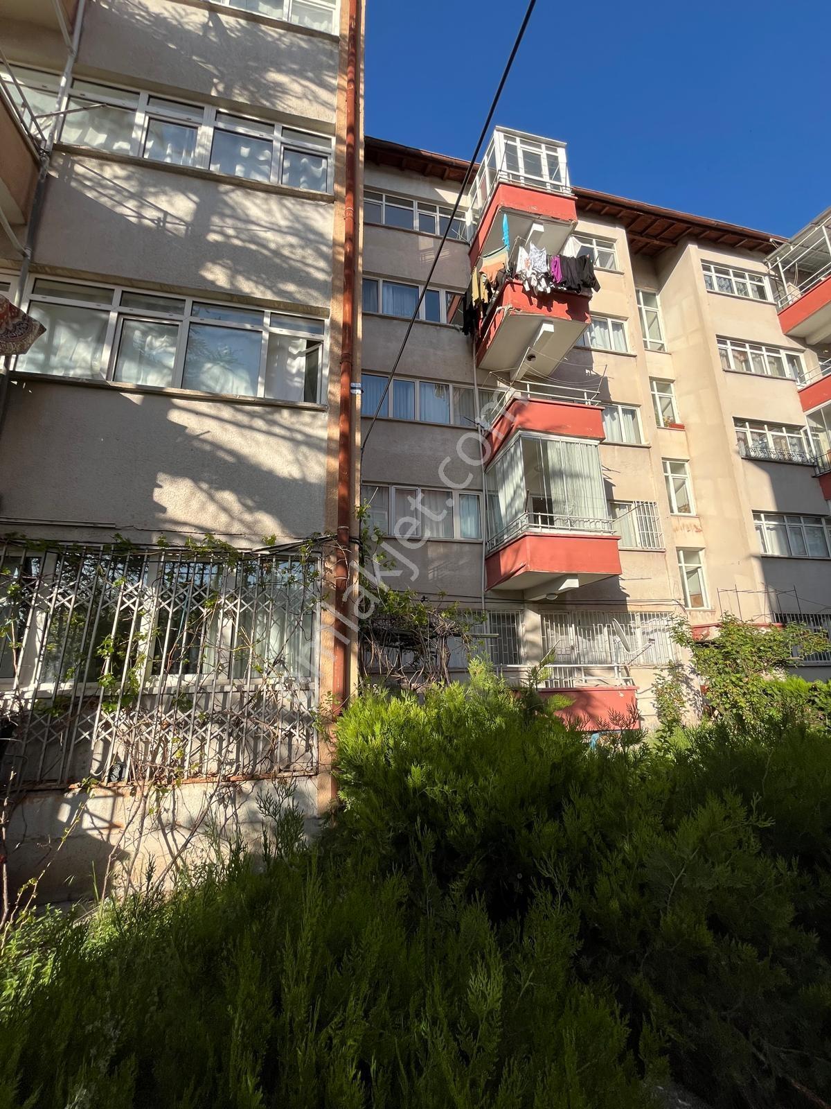 Aydınlıkevler Türkiş Blokları Altınpark Karşısı Yatırımlık - Görsel 26
